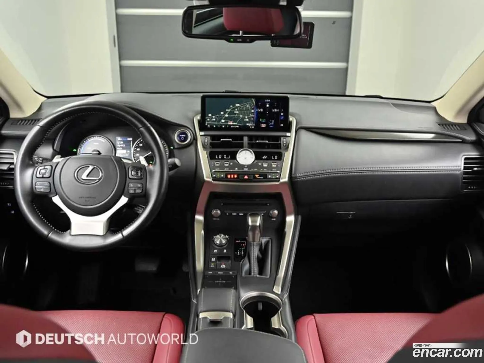 Lexus NX300h 2021 — 12