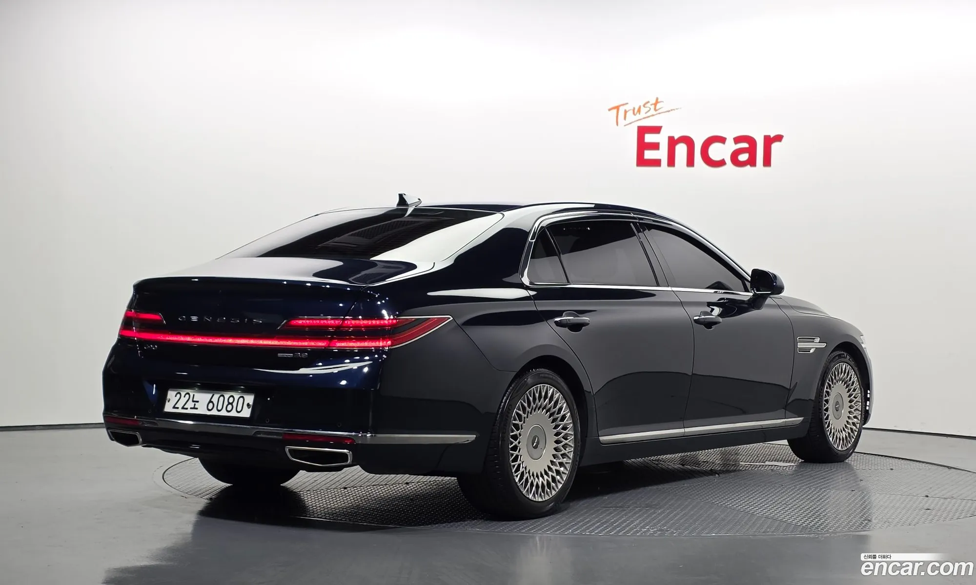 Genesis G90 2018 — 8