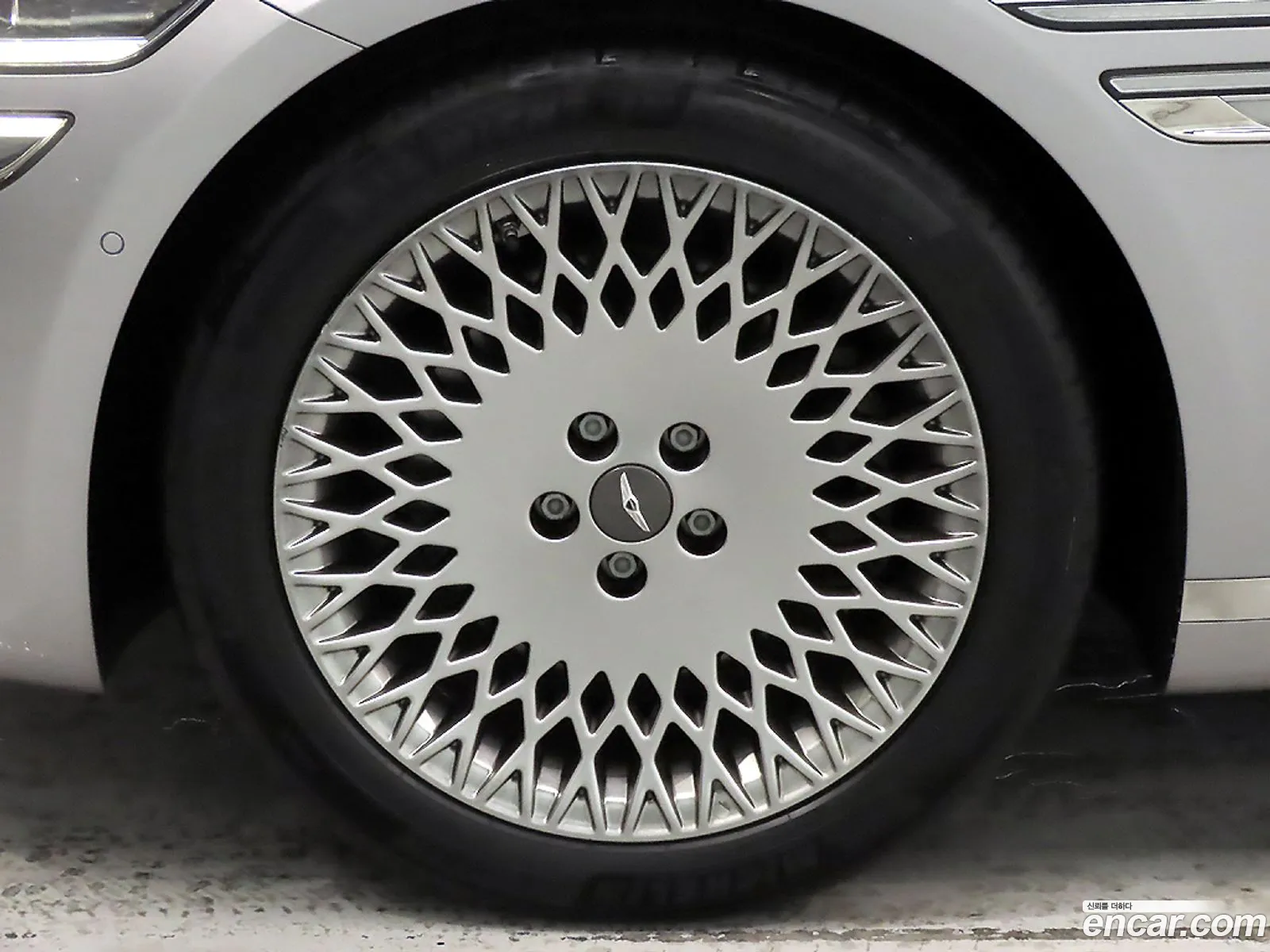 Genesis G80 2021 — 8