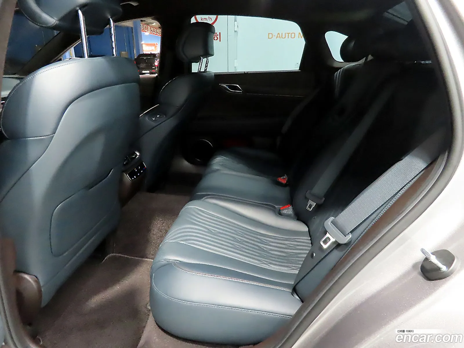 Genesis G80 2021 — 2