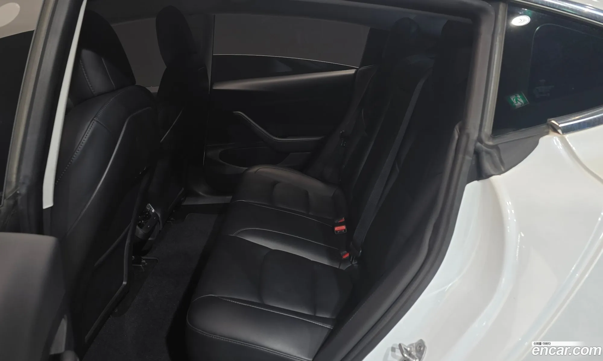 Tesla Model 3 2020 — 22