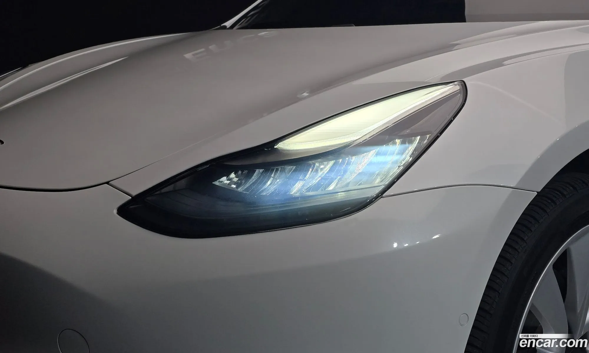 Tesla Model 3 2020 — 16