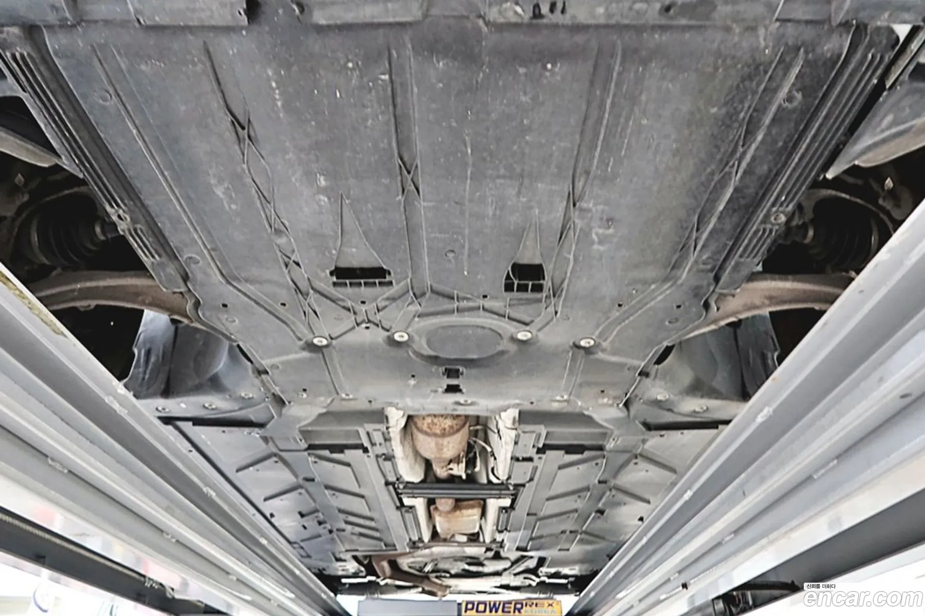 Mercedes-Benz GLB-Class X247 2021 — 16
