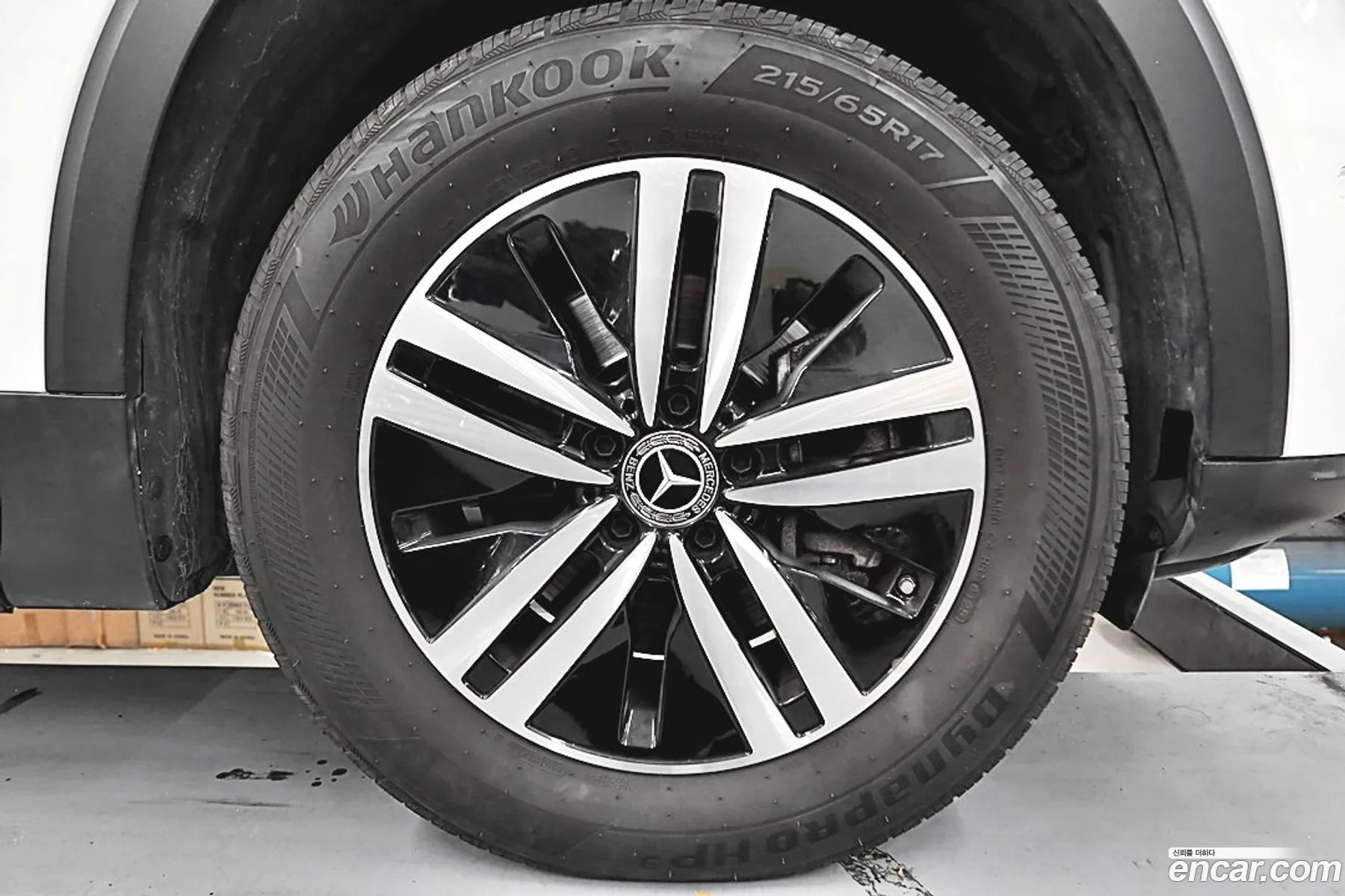 Mercedes-Benz GLB-Class X247 2021 — 19