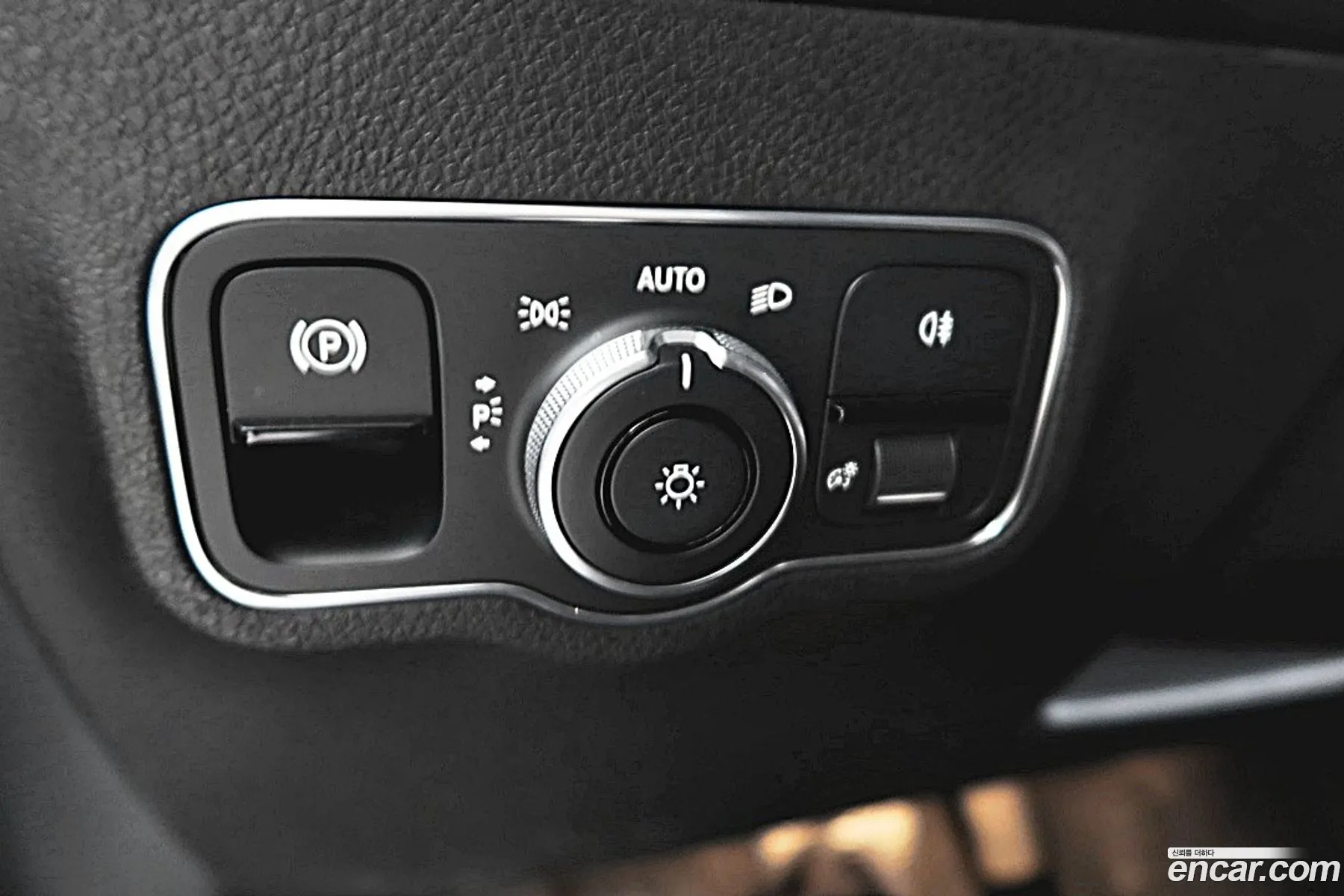 Mercedes-Benz GLB-Class X247 2021 — 12