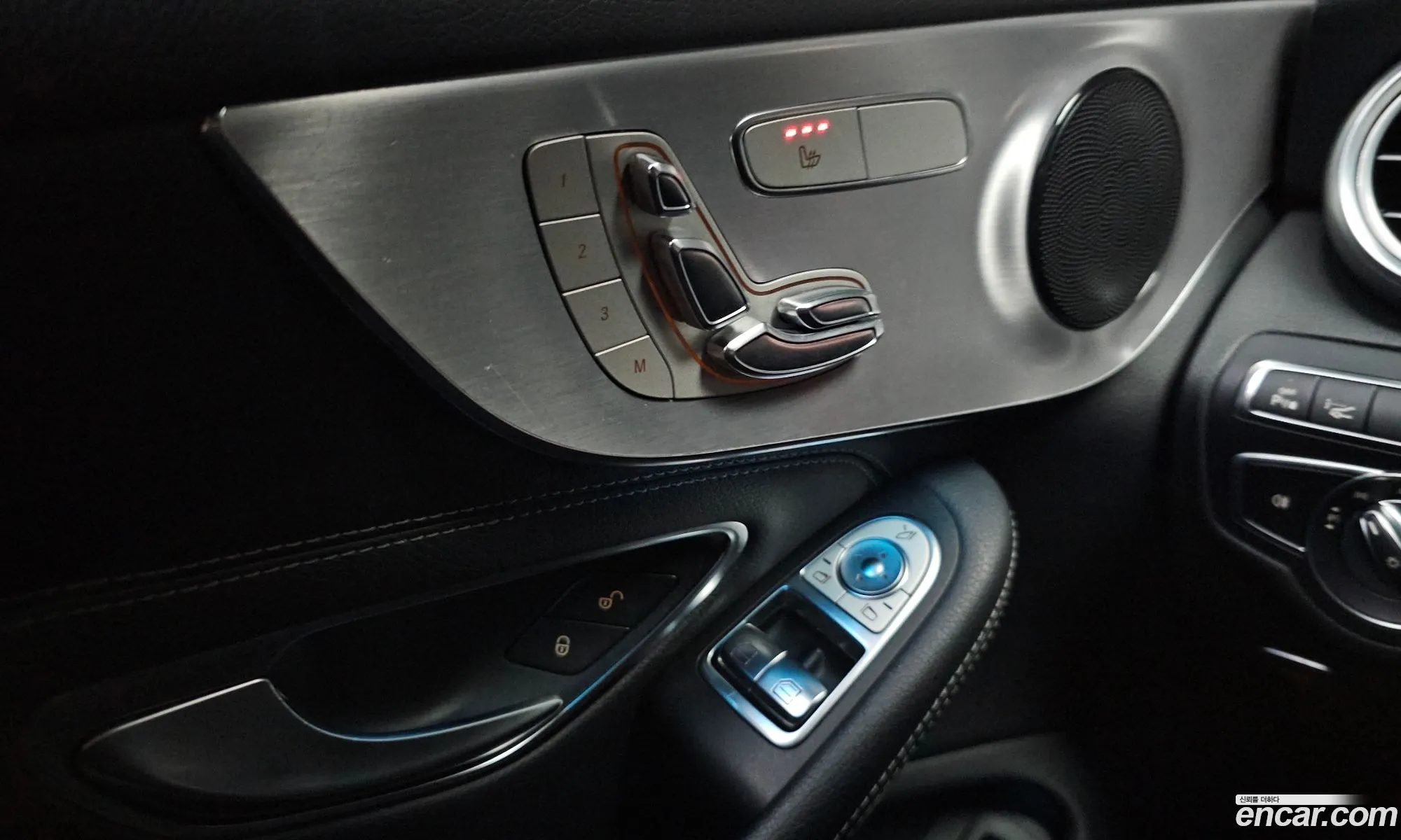 Mercedes-Benz C-Class W205 2018 — 25
