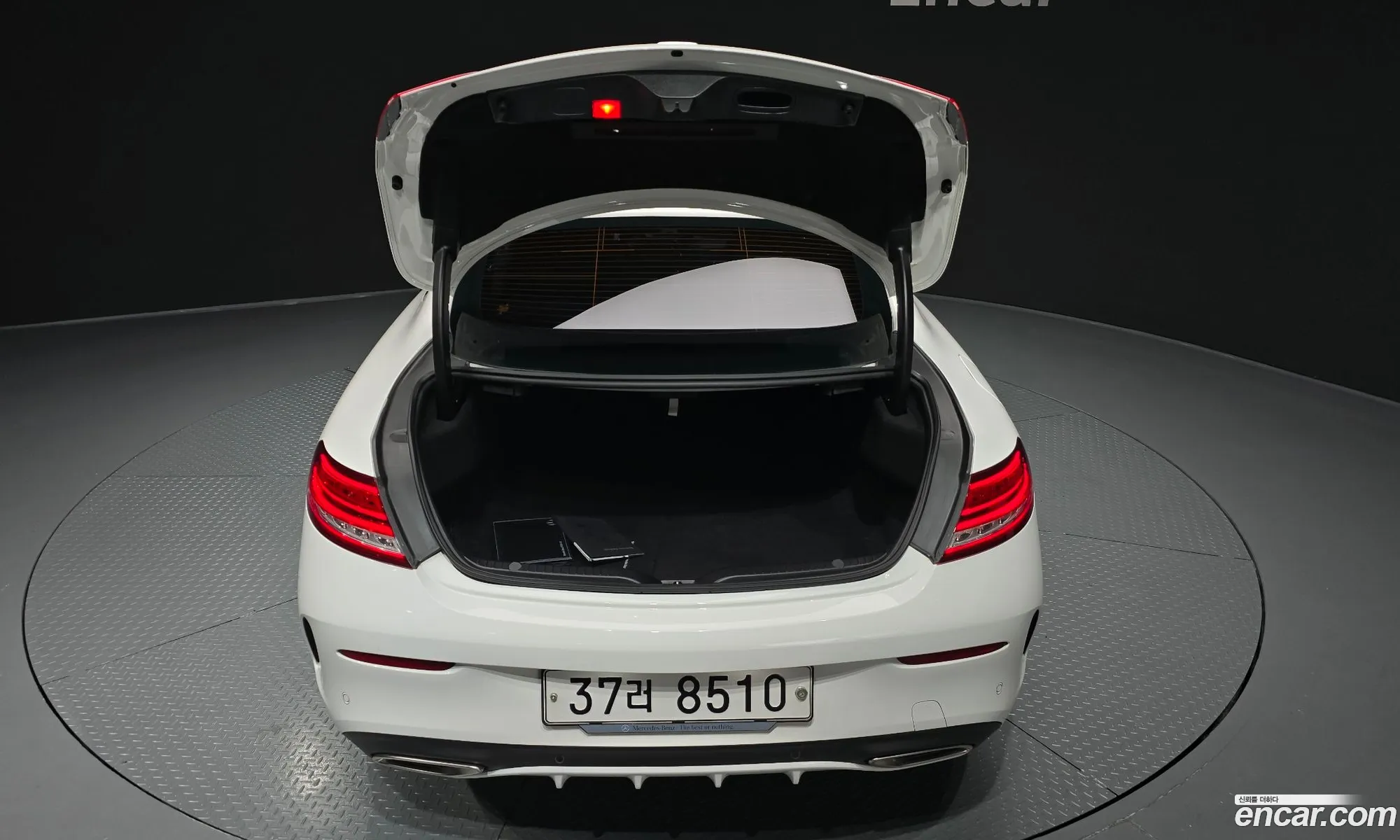 Mercedes-Benz C-Class W205 2018 — 33
