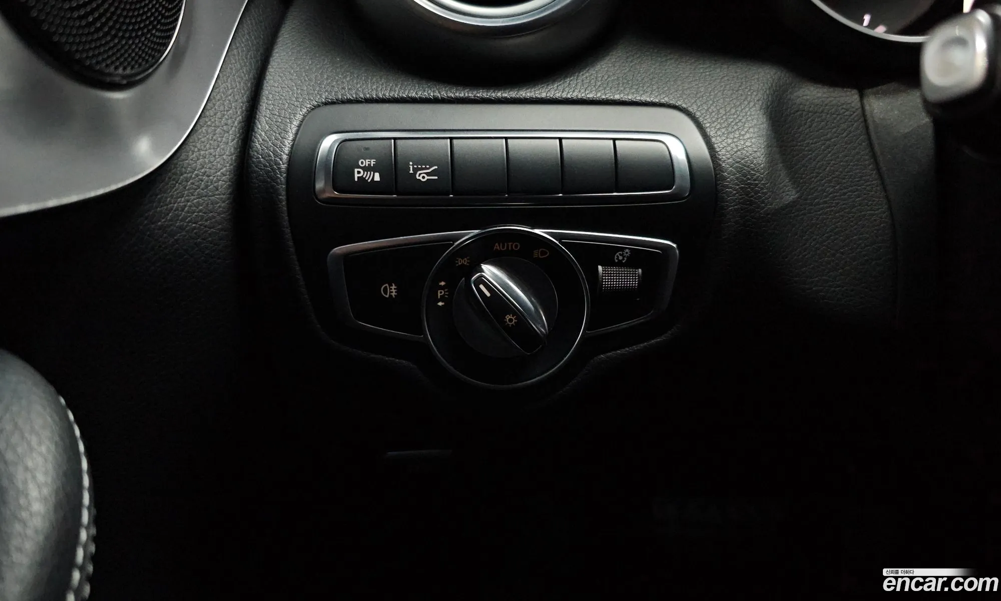 Mercedes-Benz C-Class W205 2018 — 13