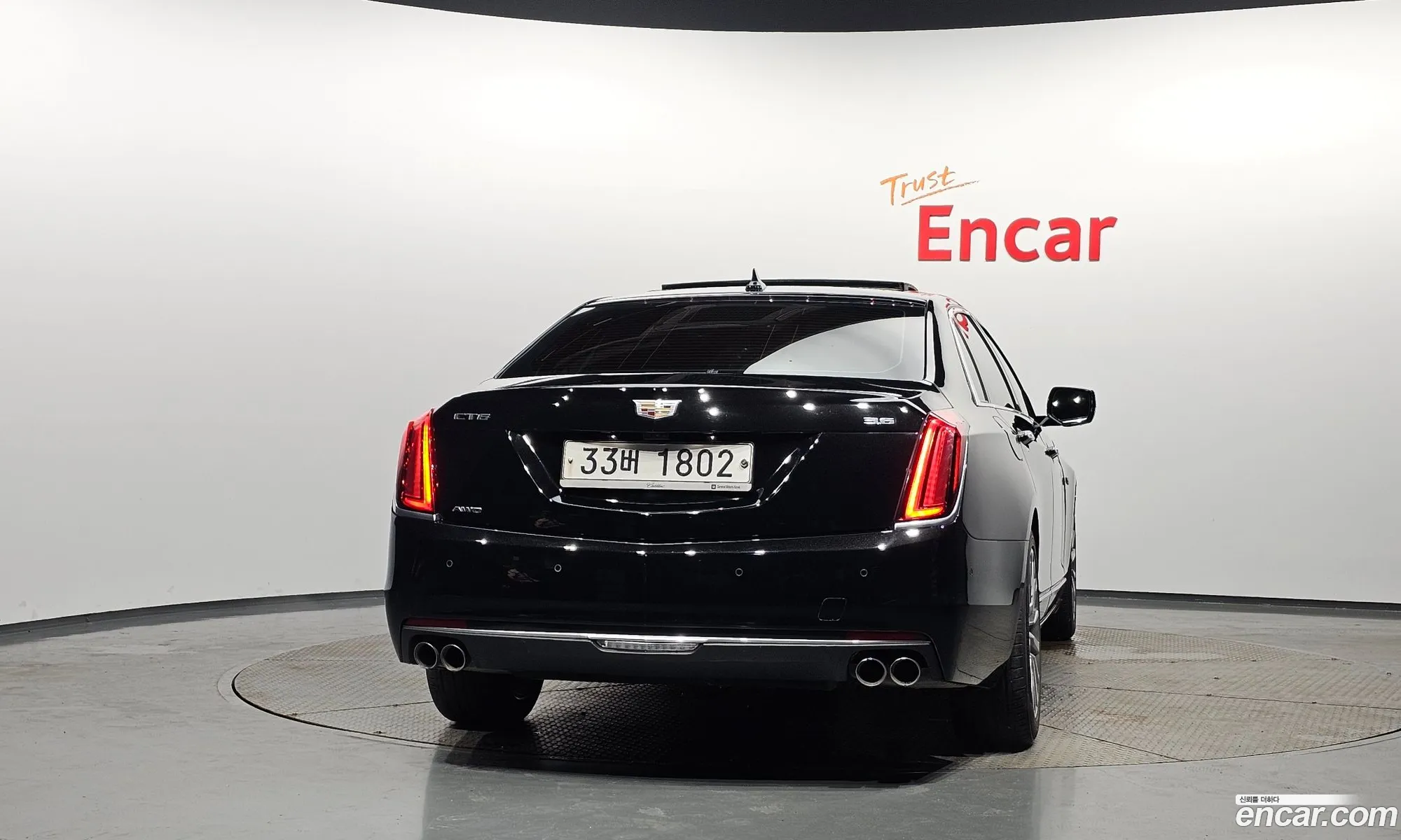 Cadillac CT6 2018 — 17