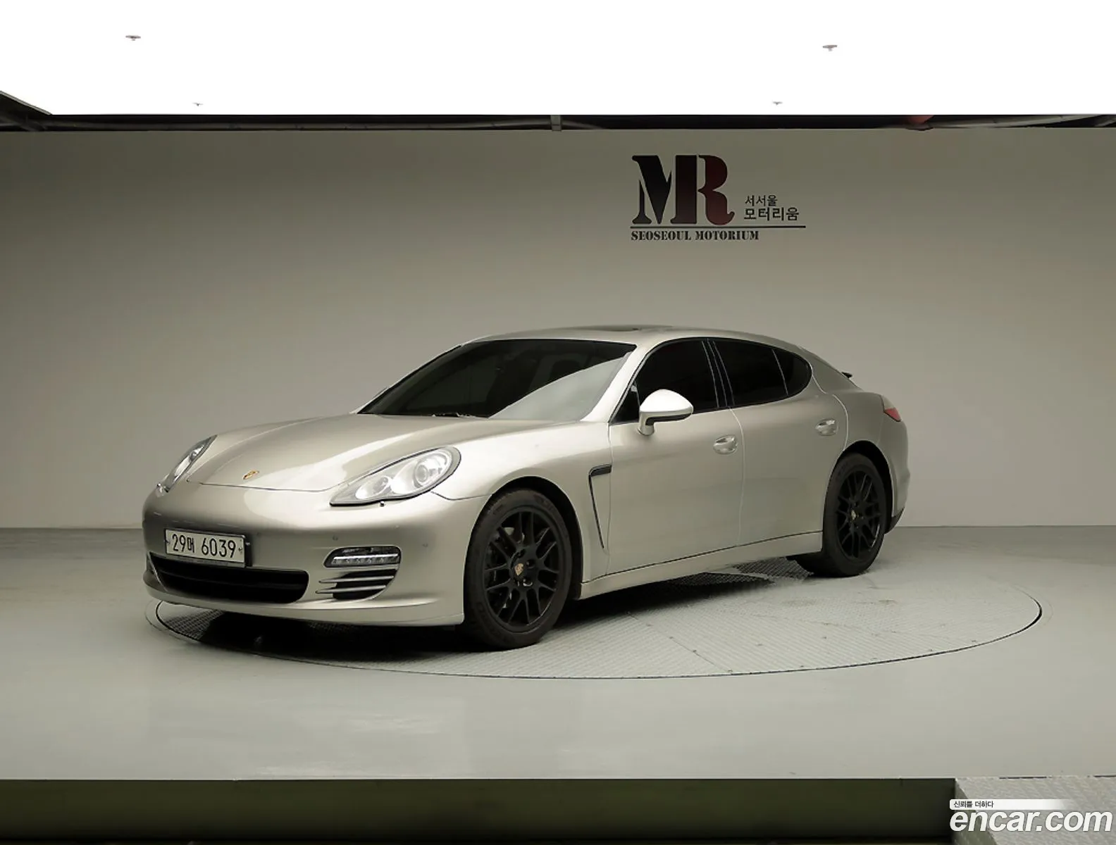 Porsche Panamera 2011 — 12