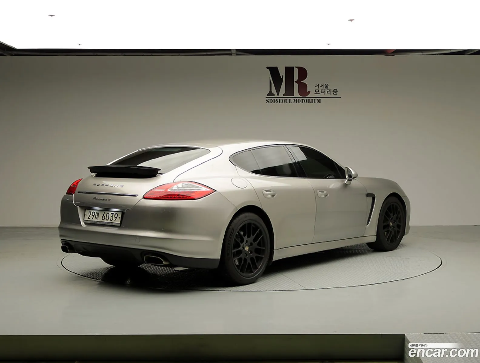 Porsche Panamera 2011 — 10