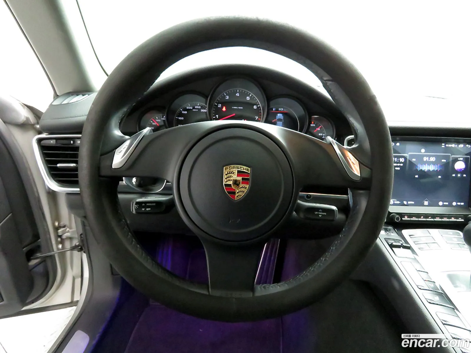 Porsche Panamera 2011 — 9