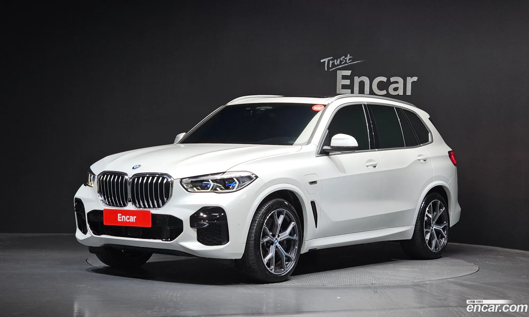 BMW X5 2021 WBATA6103N9J79128 — 31