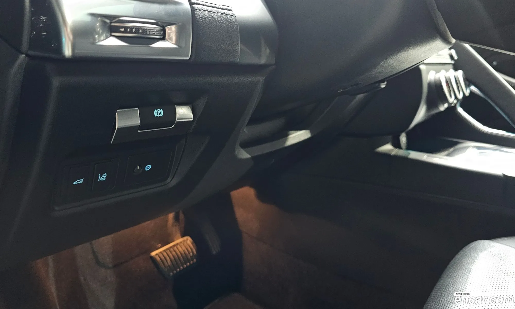 Jaguar E-Pace 2020 SADFA2BN4L1Z90312 — 19