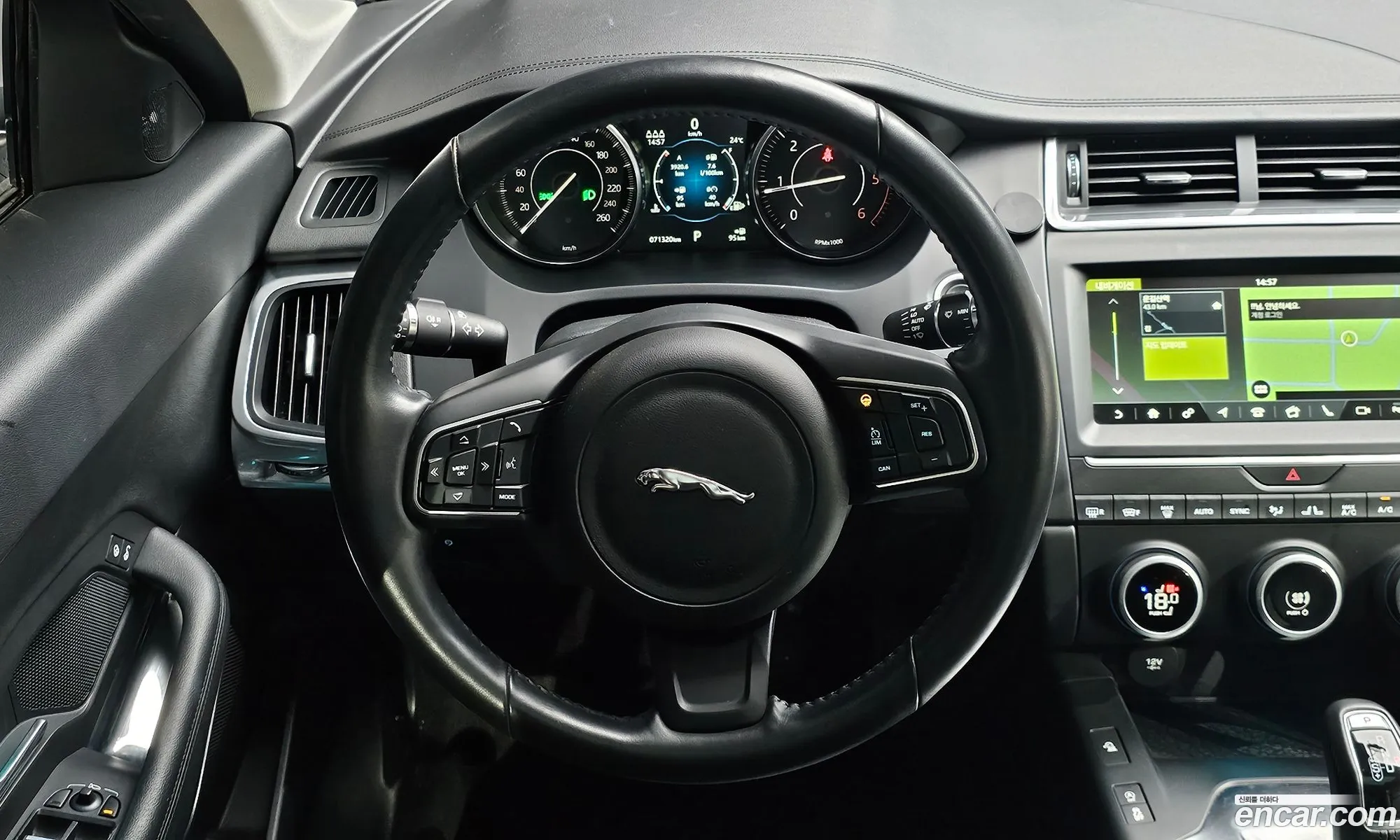 Jaguar E-Pace 2020 SADFA2BN4L1Z90312 — 10