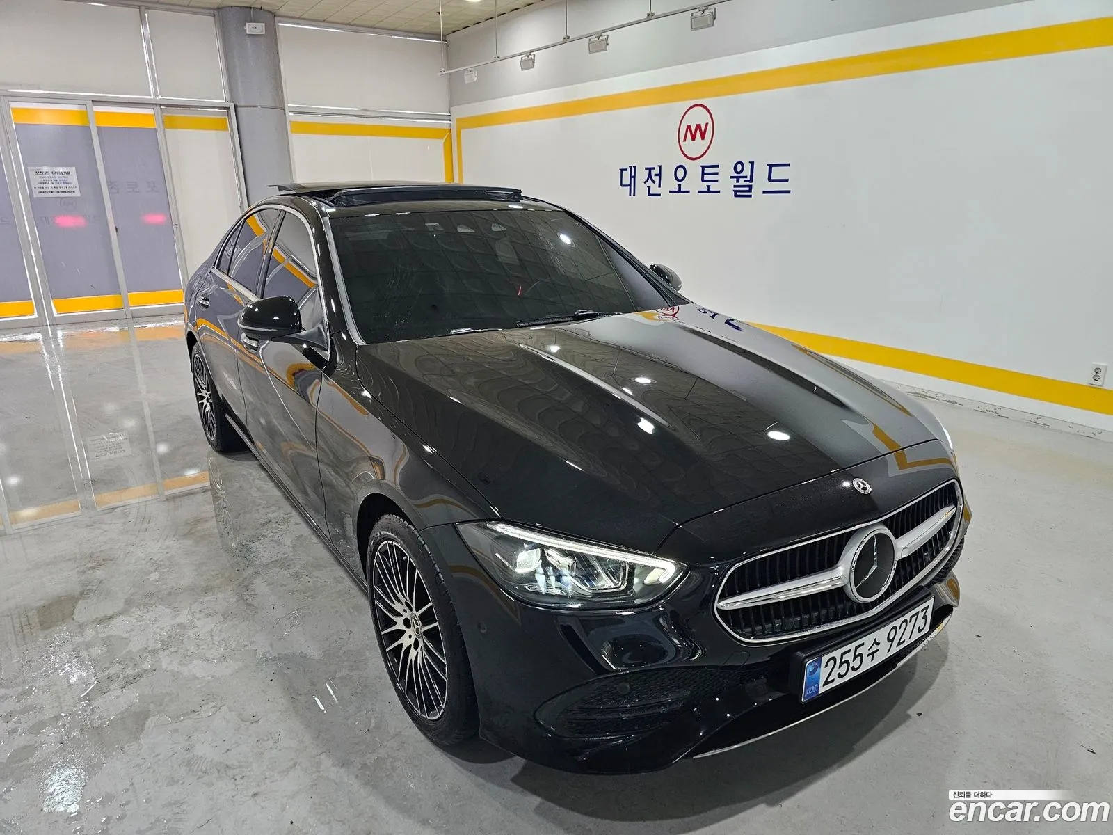 Mercedes-Benz C-Class W206 2024 — 14