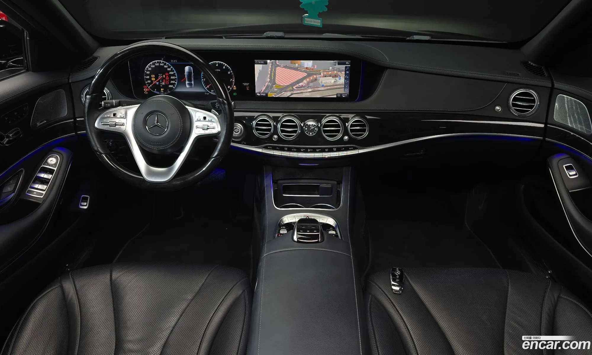 Mercedes-Benz S-Class W222 2019 — 18