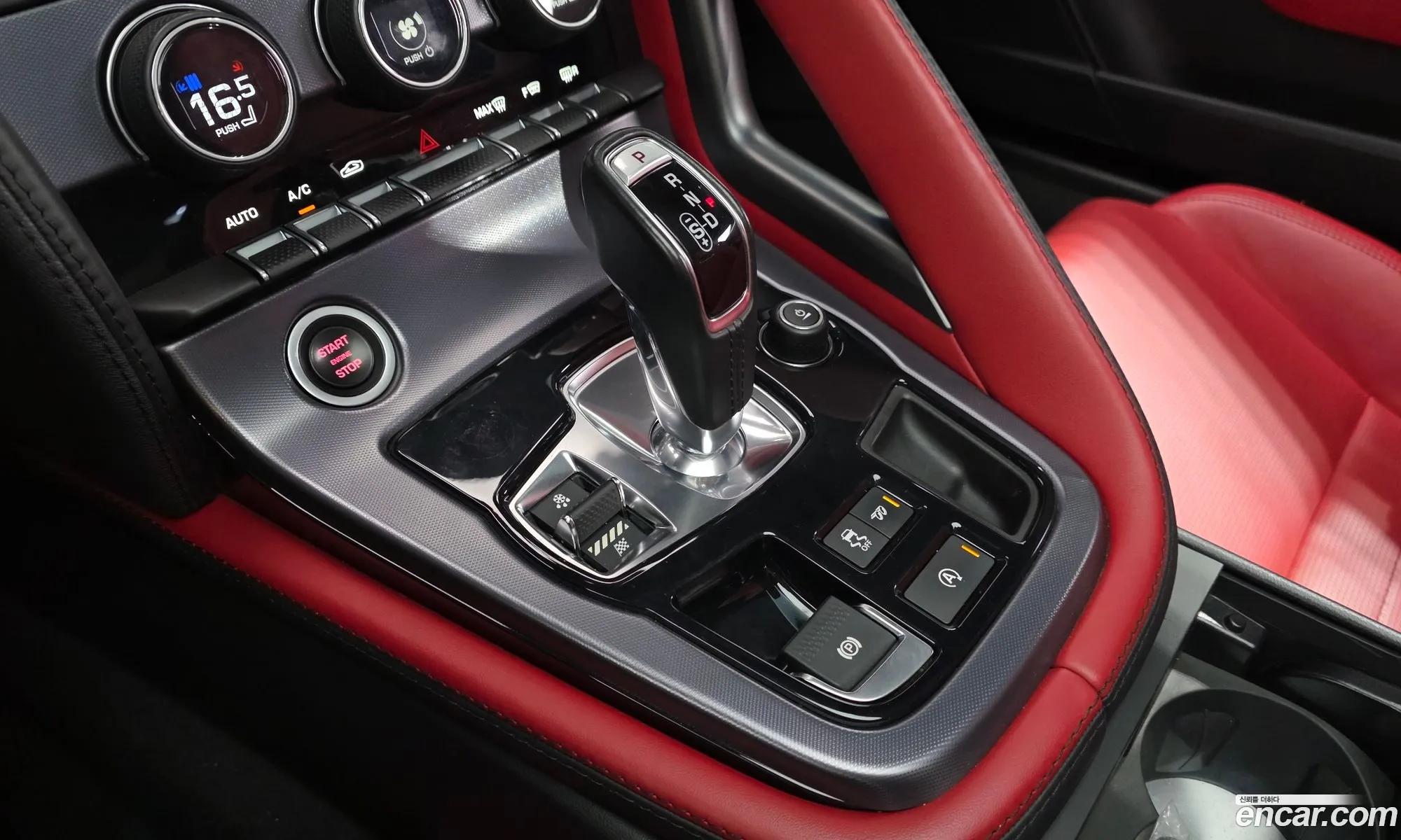 Jaguar F-Type 2018 SAJDB1BXXKCK59027 — 11