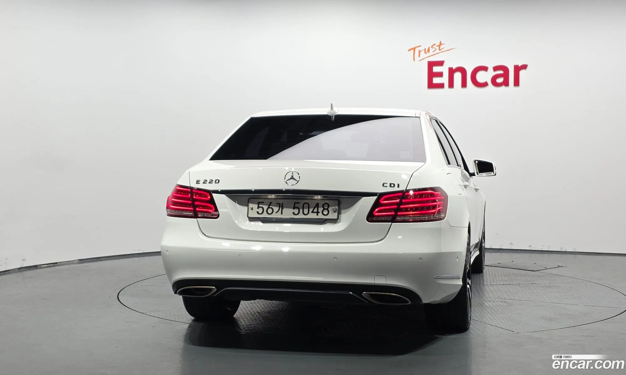 Mercedes-Benz E-Class W212 2013 WDDHF0CB3EA917889 — 6