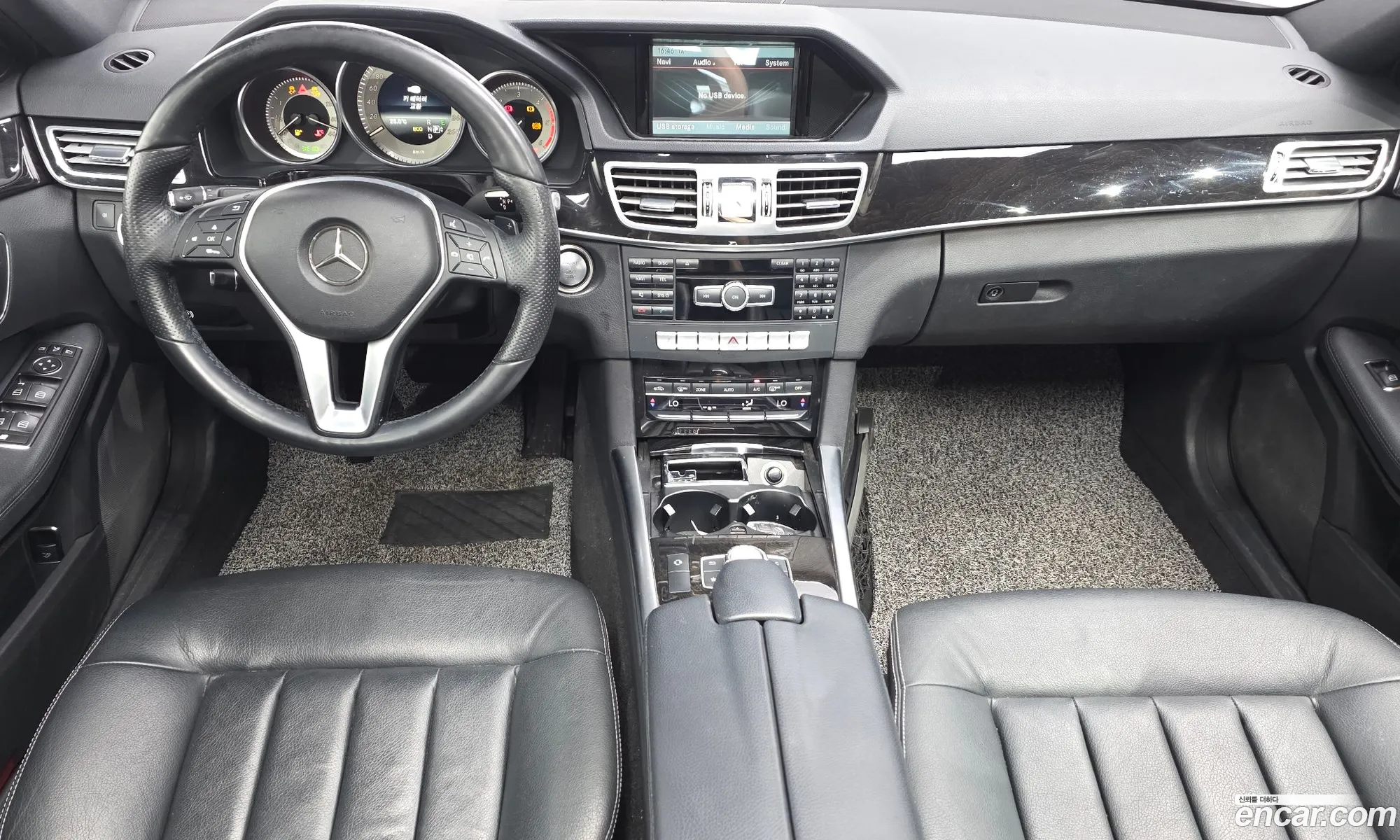 Mercedes-Benz E-Class W212 2013 WDDHF0CB3EA917889 — 2