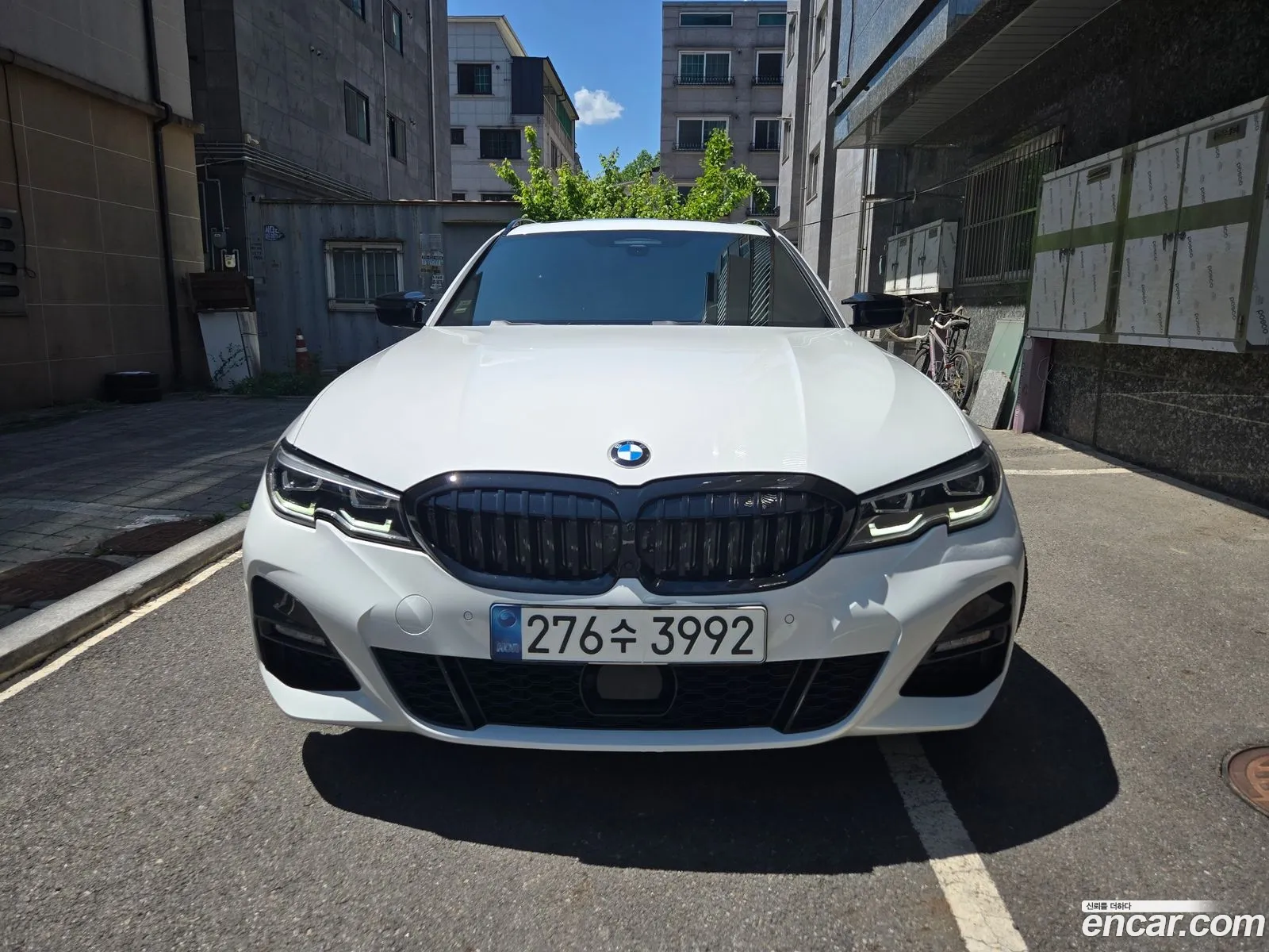 BMW 3 Series 2021 — 3