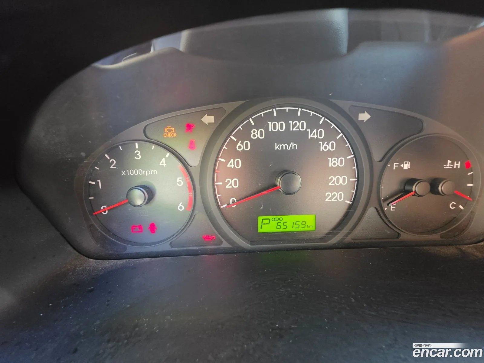 Hyundai Grand Starex 2011 — 2