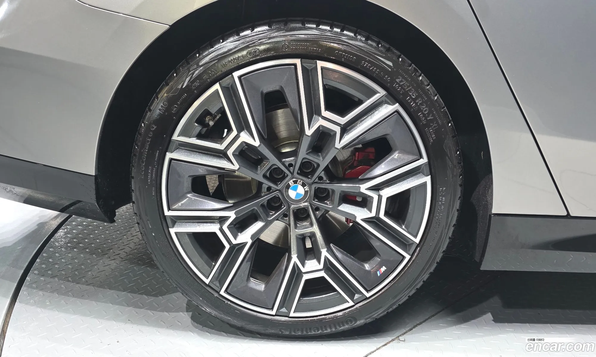 BMW 5 Series 2025 — 3