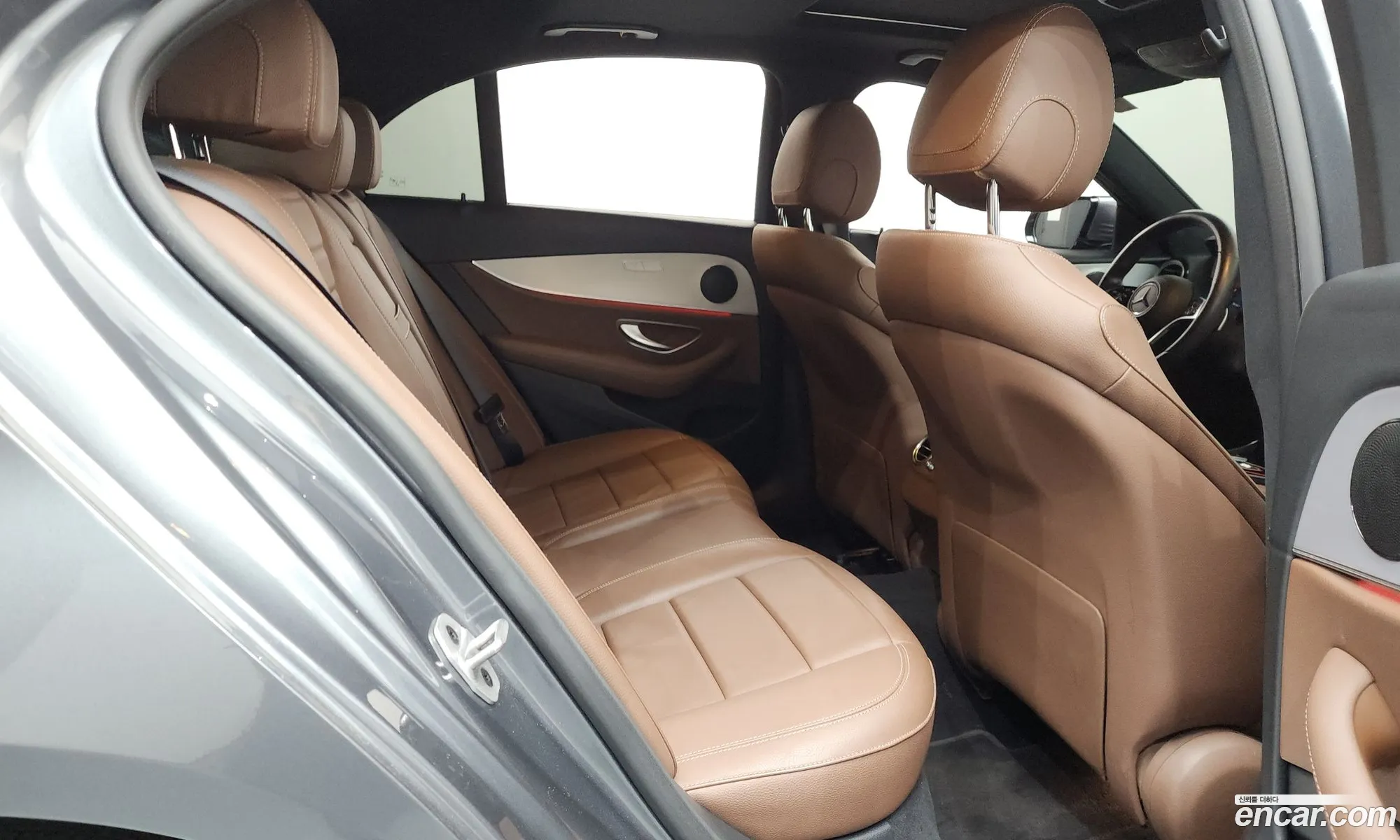 Mercedes-Benz E-Class W213 2021 — 15
