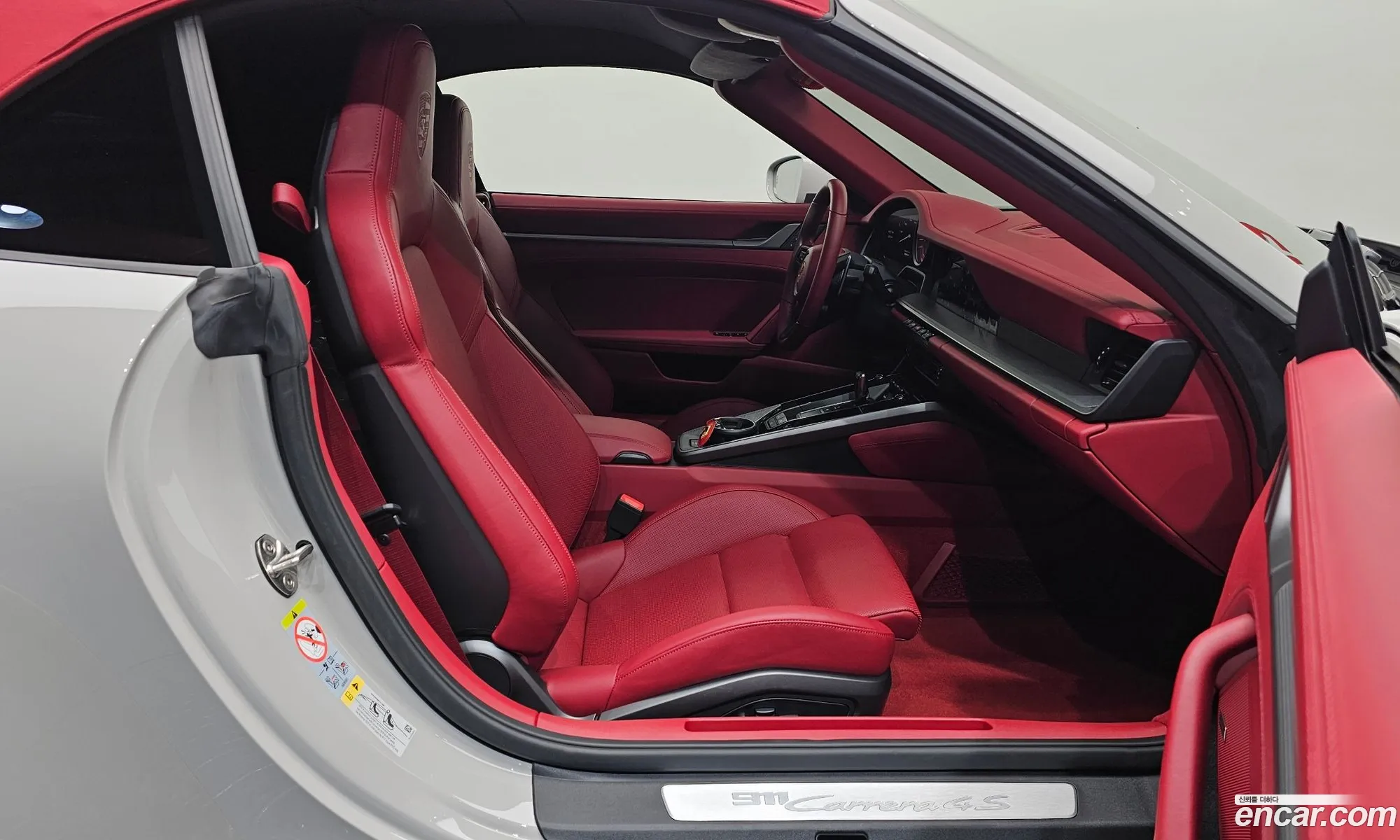 Porsche 911 2022 — 17