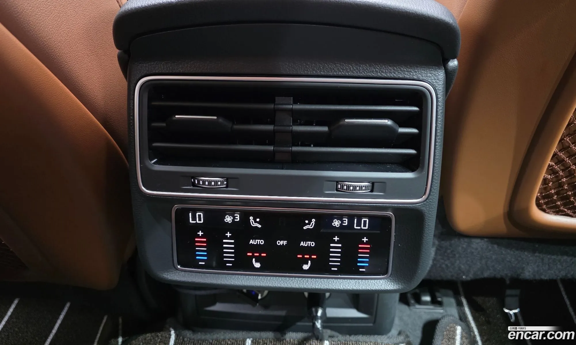 Audi Q7 2021 — 18
