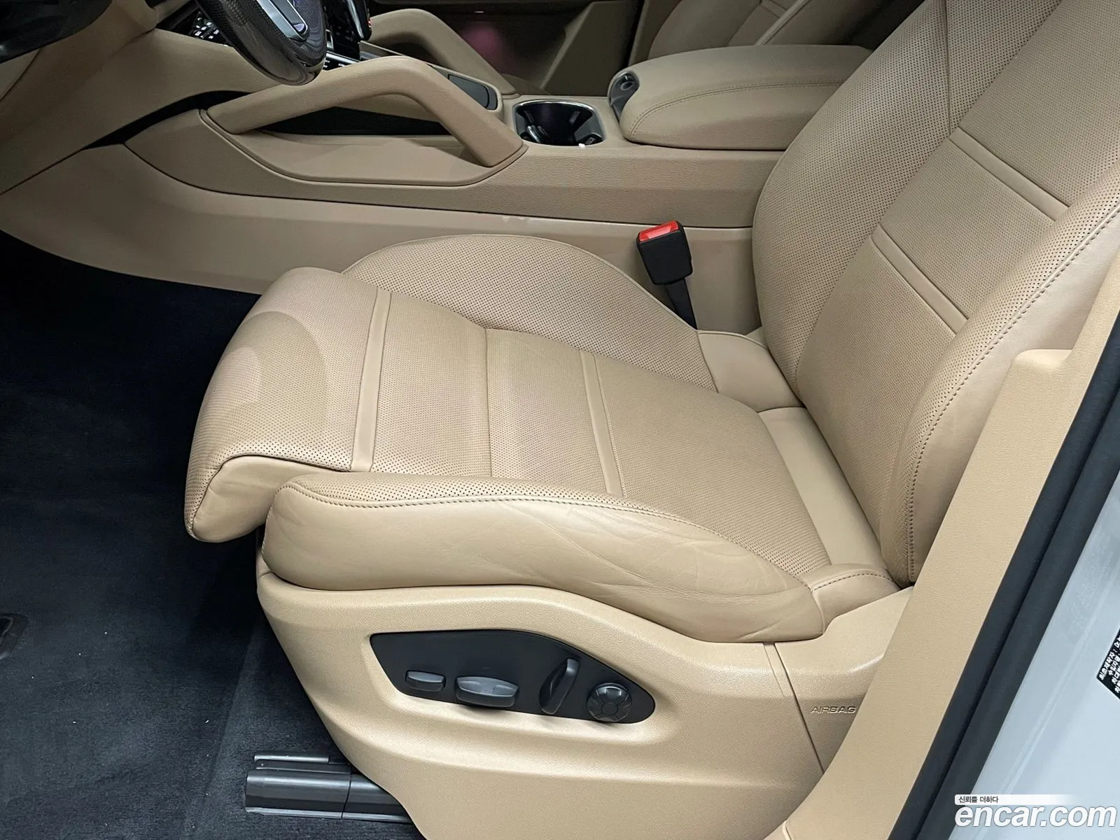Porsche Cayenne 2022 — 14