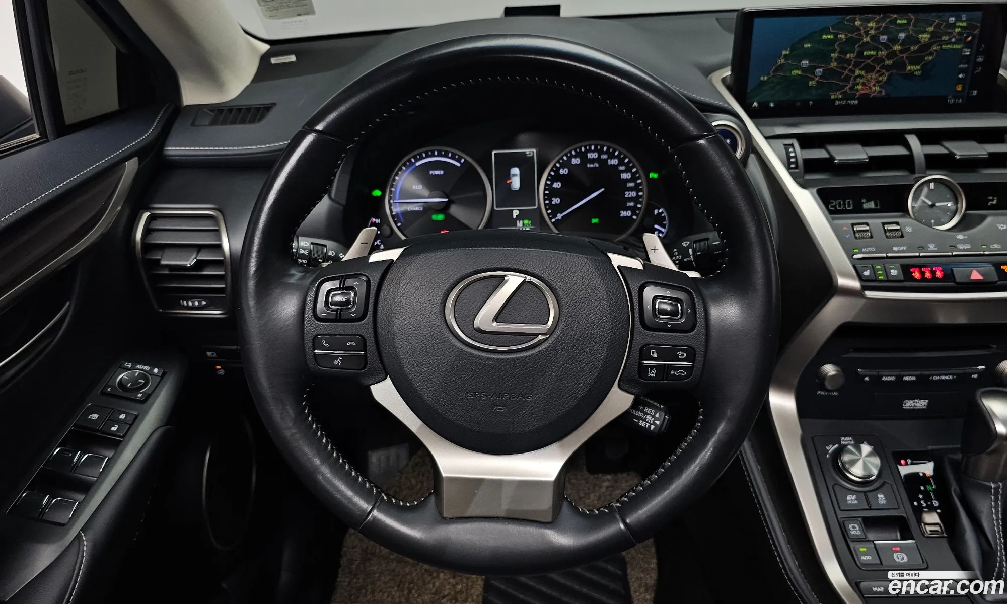 Lexus NX300h