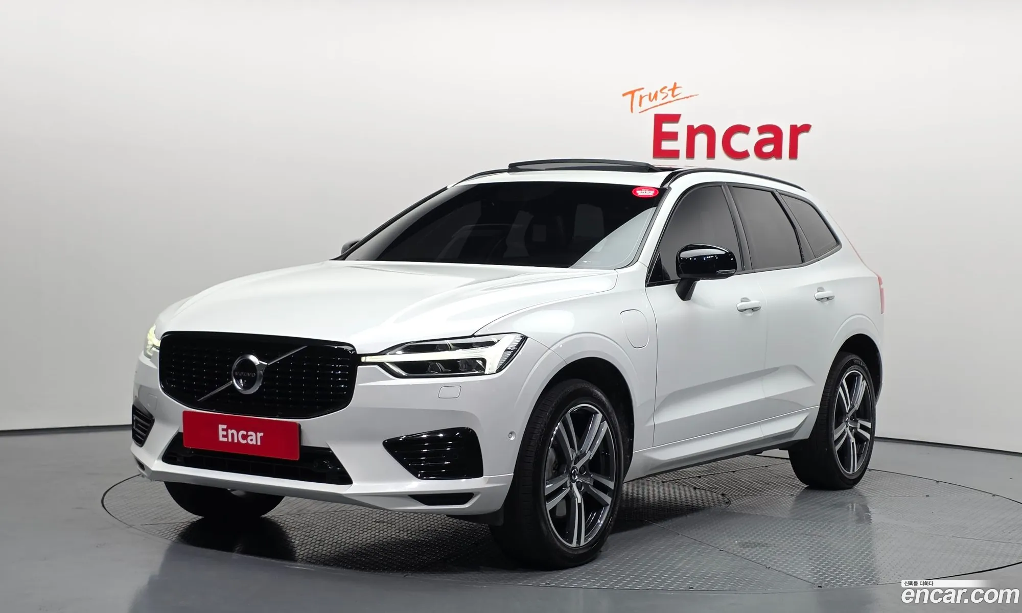 Volvo XC60 2021 — 9