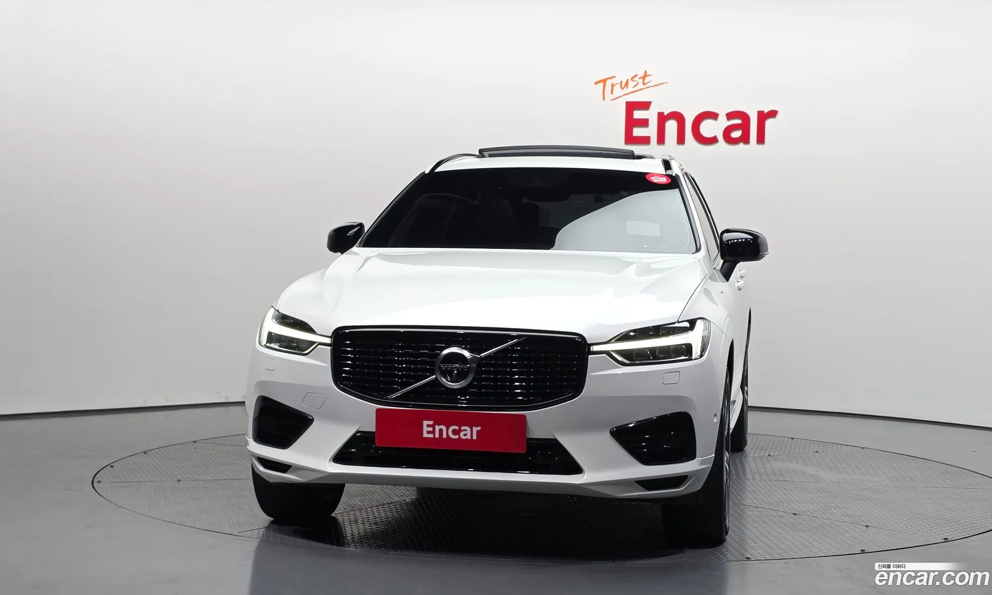 Volvo XC60 2021 — 27