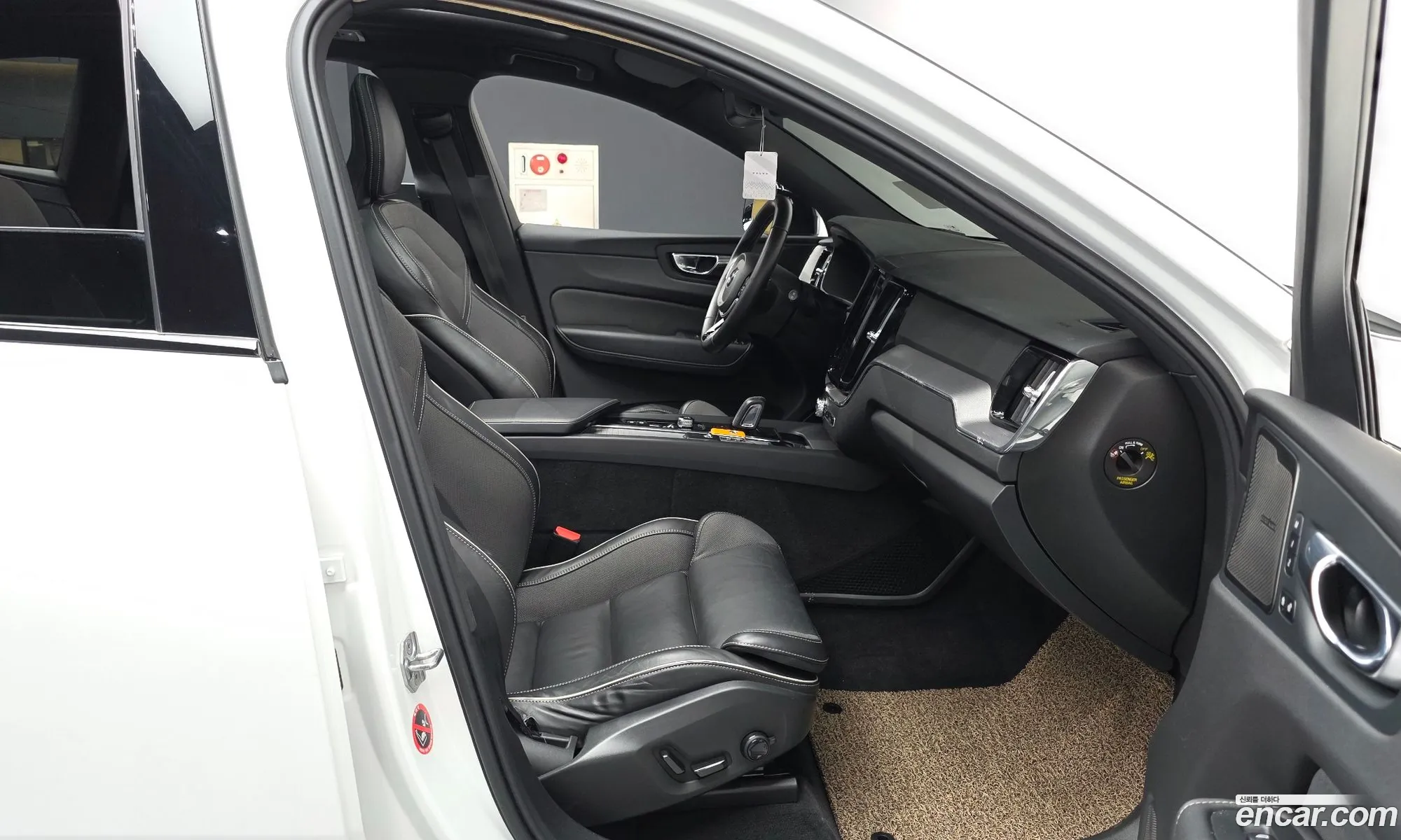 Volvo XC60 2021 — 7