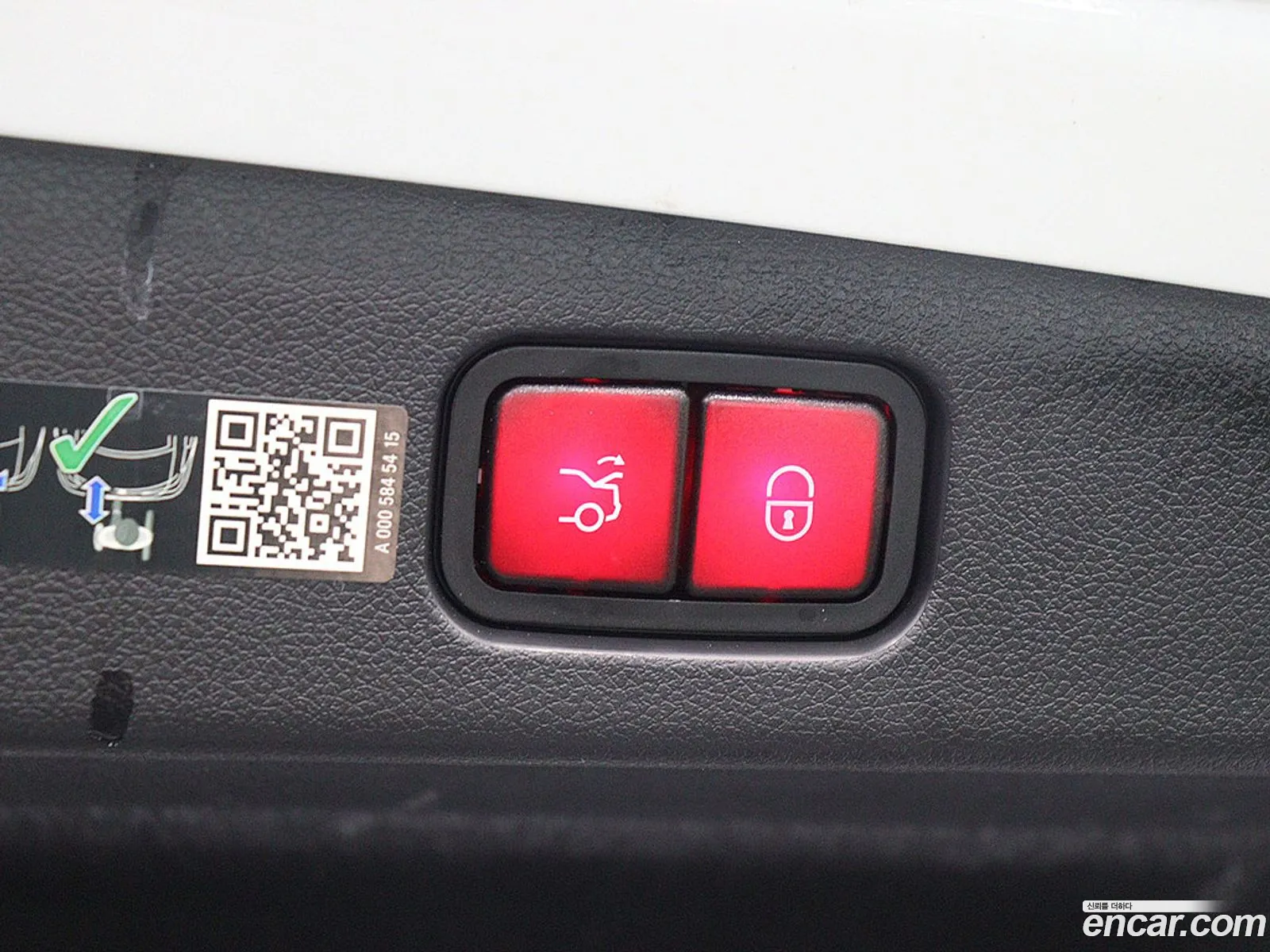 Mercedes-Benz E-Class W214 2024 — 14
