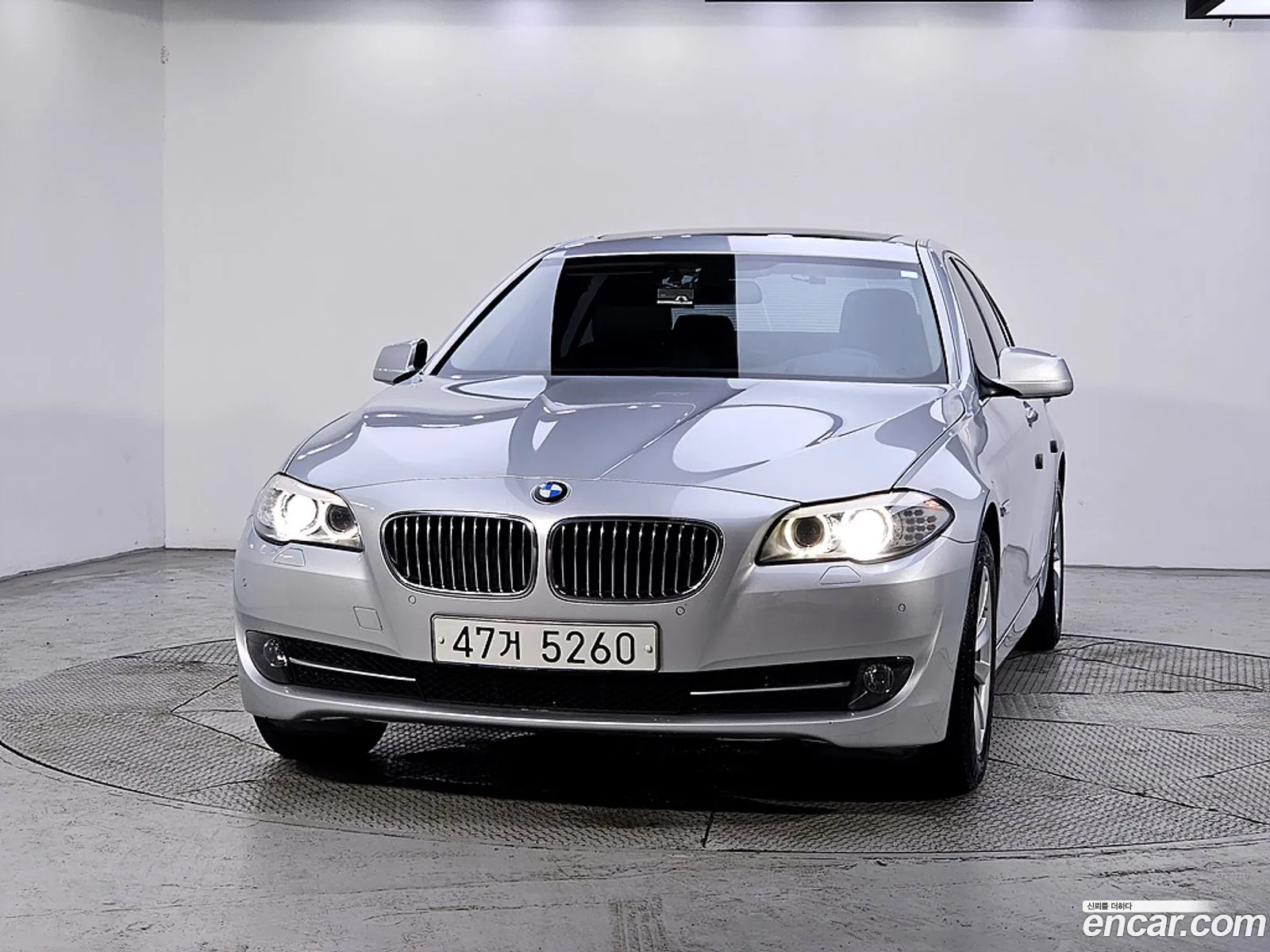 BMW 5 Series 2012 — 13