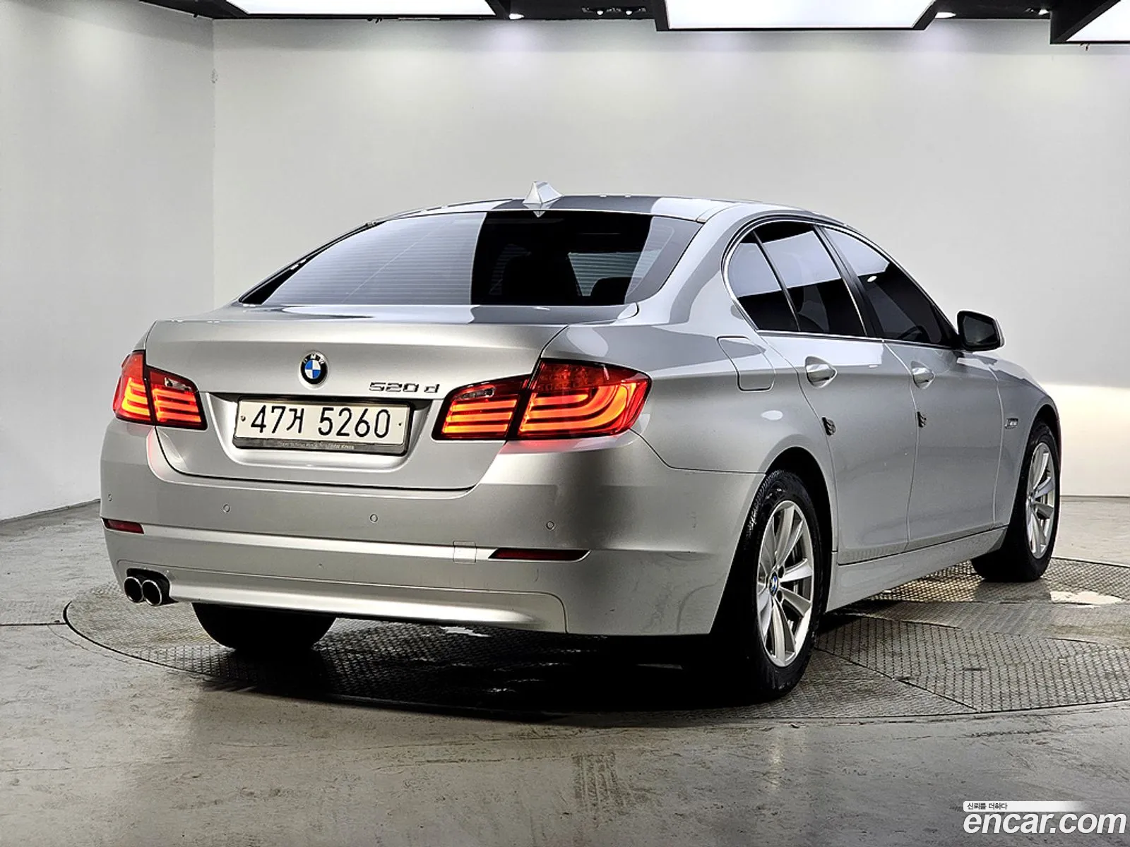 BMW 5 Series 2012 — 2