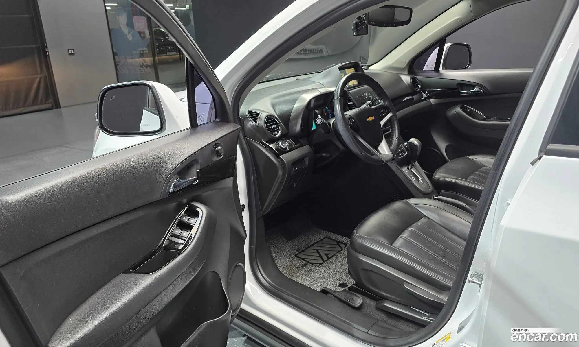Chevrolet (GM Daewoo) Orlando 2017 — 16