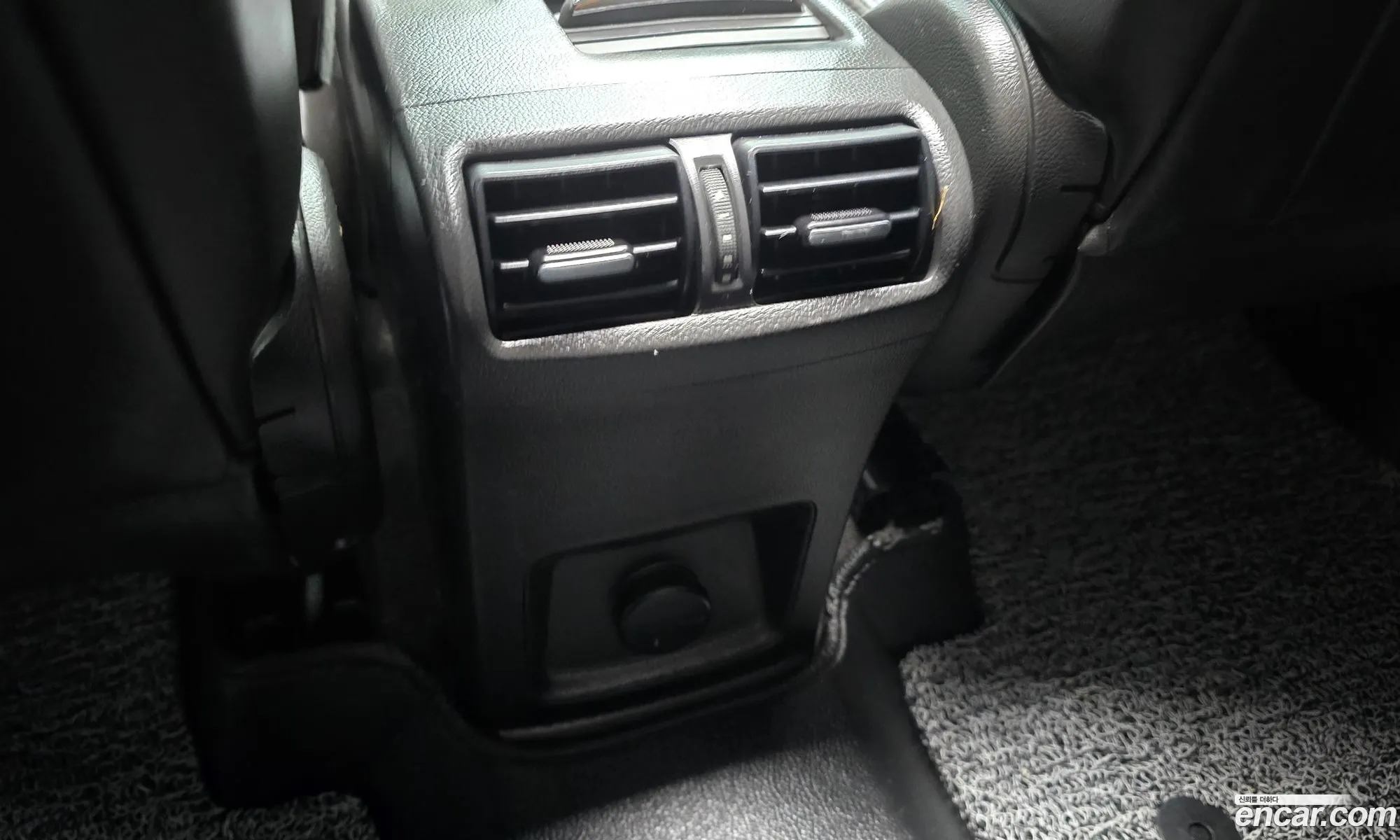 Chevrolet (GM Daewoo) Orlando 2017 — 25