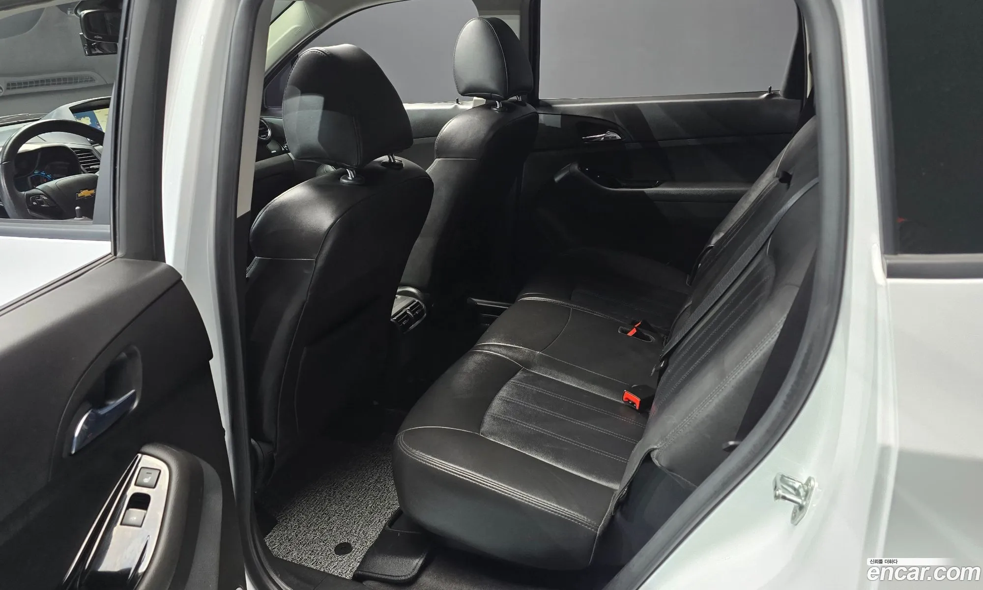 Chevrolet (GM Daewoo) Orlando 2017 — 30