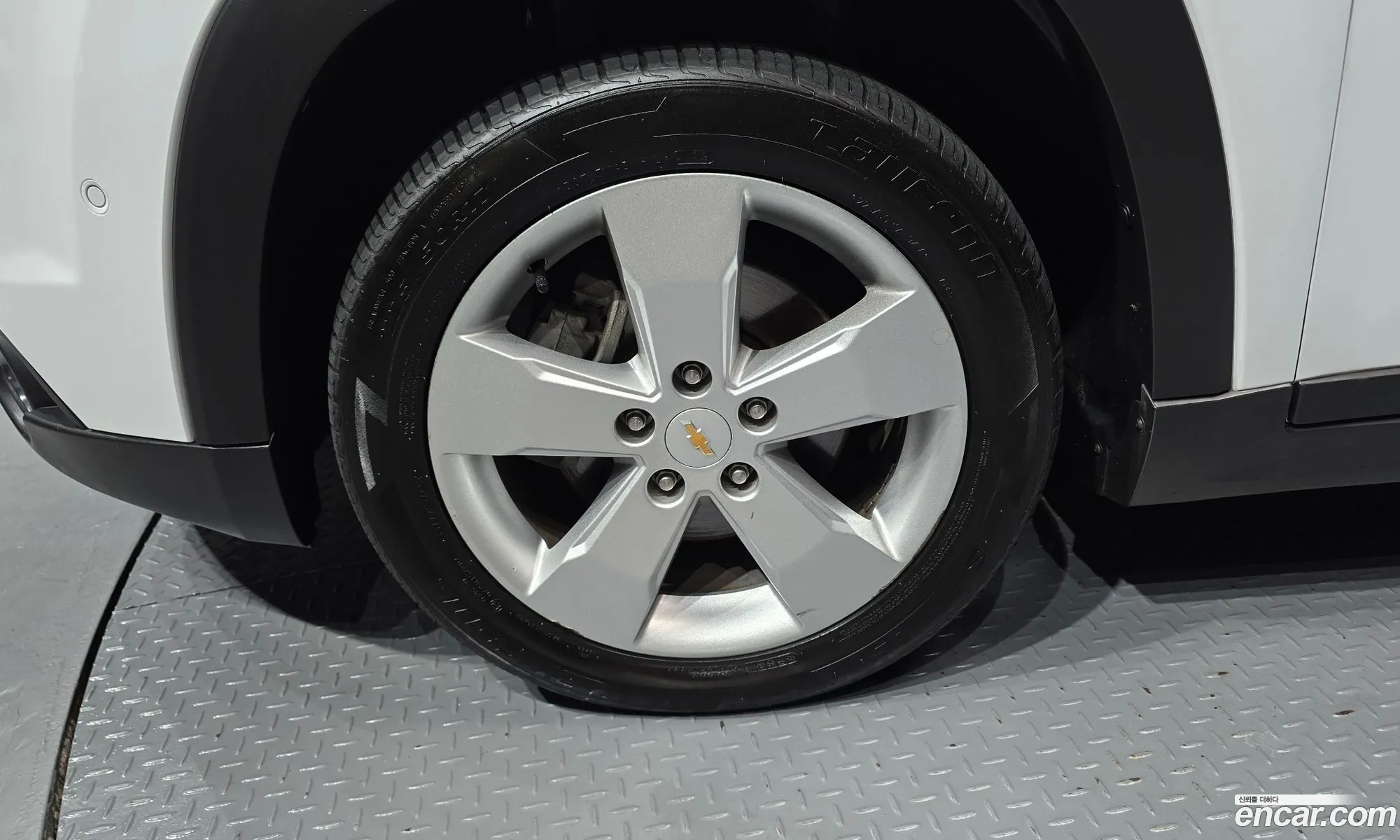 Chevrolet (GM Daewoo) Orlando 2017 — 8