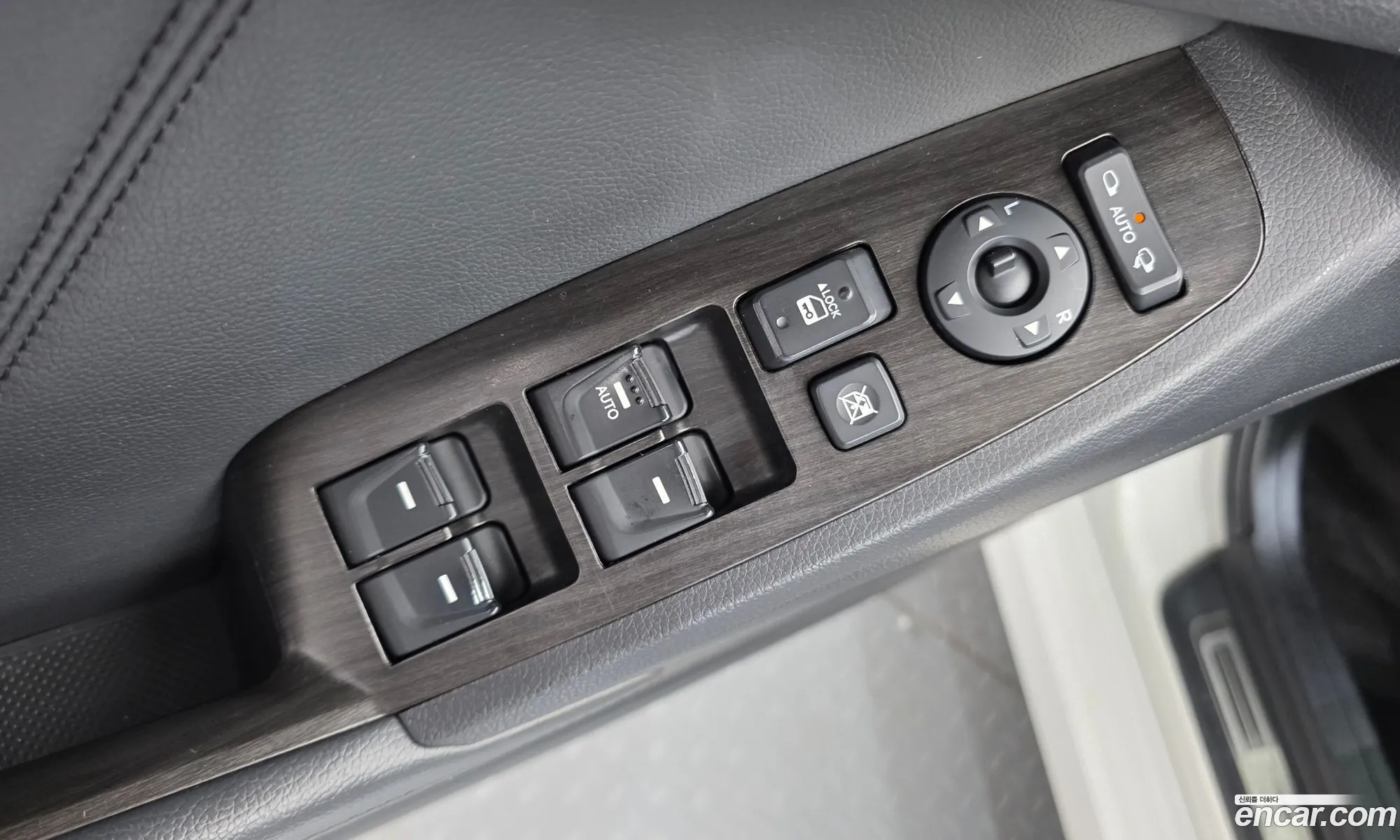 Kia The Prestige K7 2012 — 13