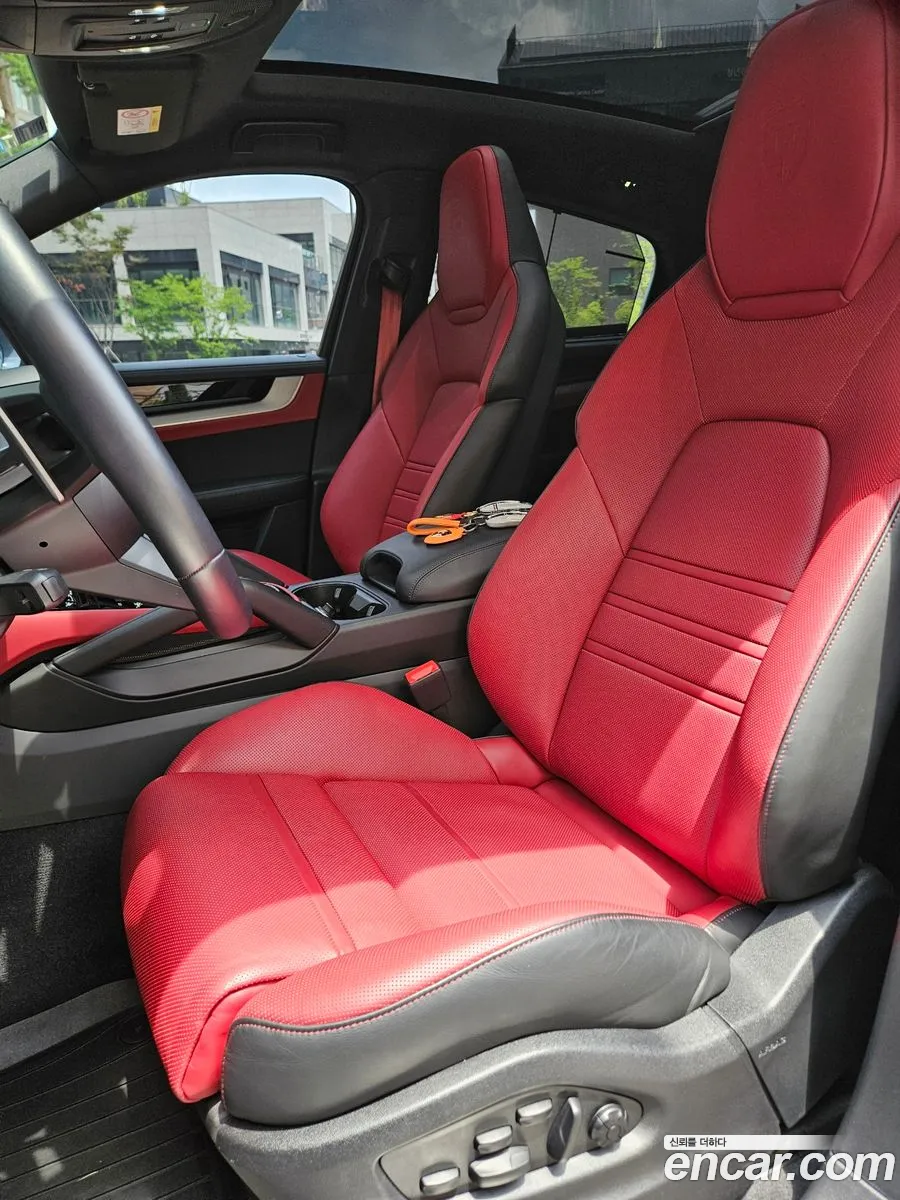 Porsche Cayenne 2024 — 12