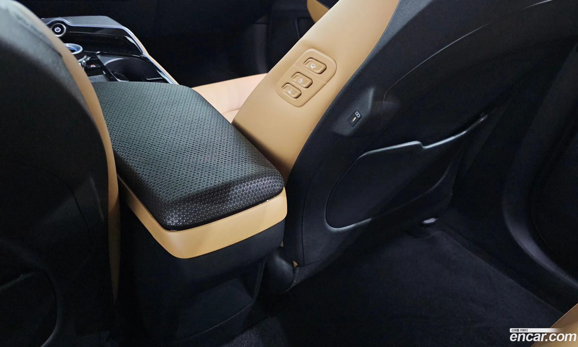 Kia EV6 2022 — 17