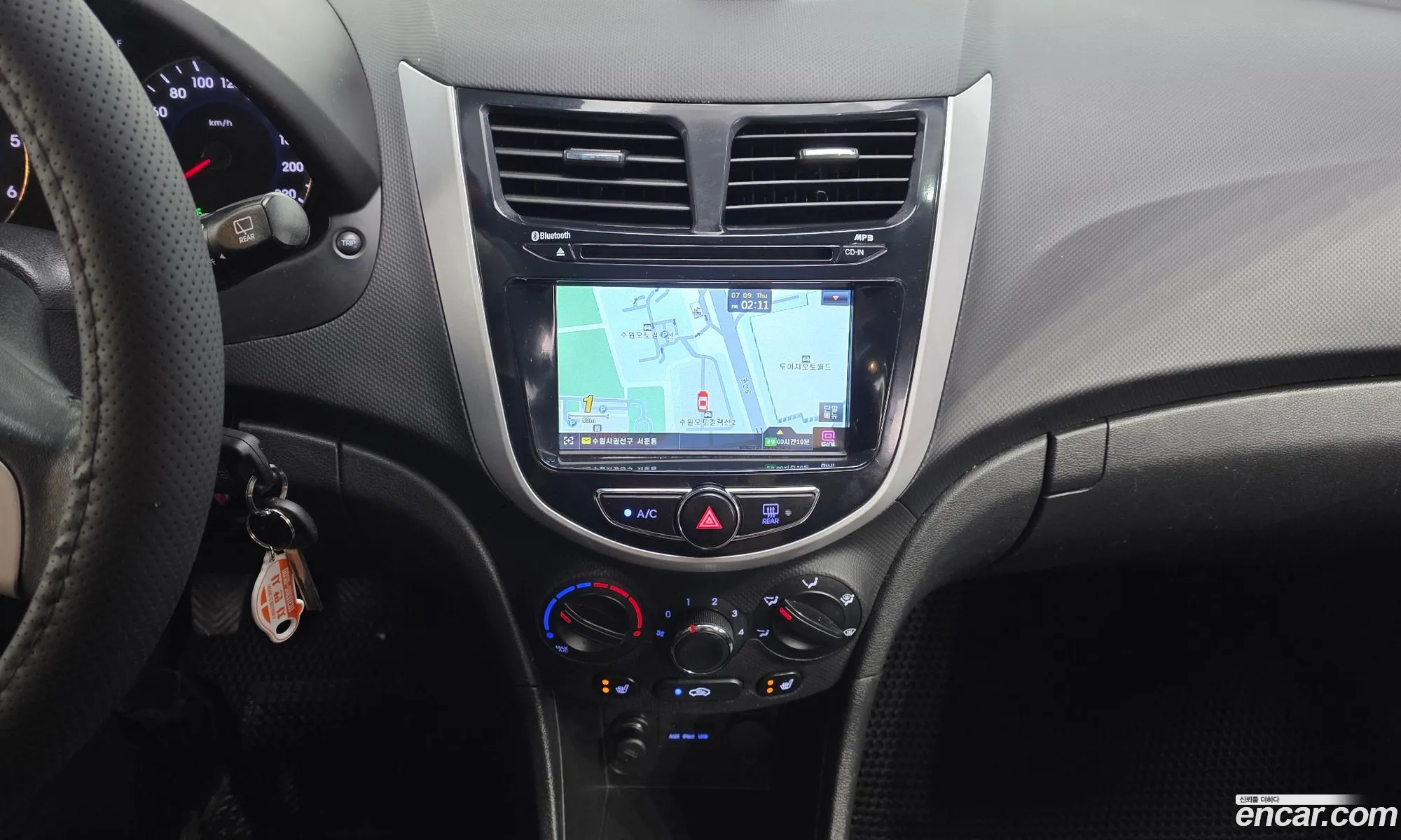 Hyundai Accent 2012 — 18