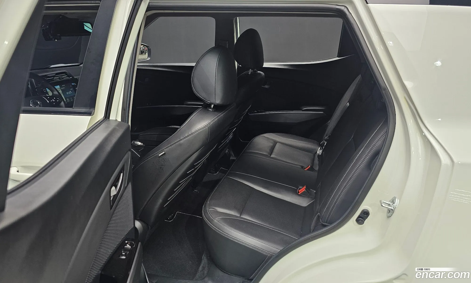 KG Mobility (SsangYong) Tivoli 2024 — 30