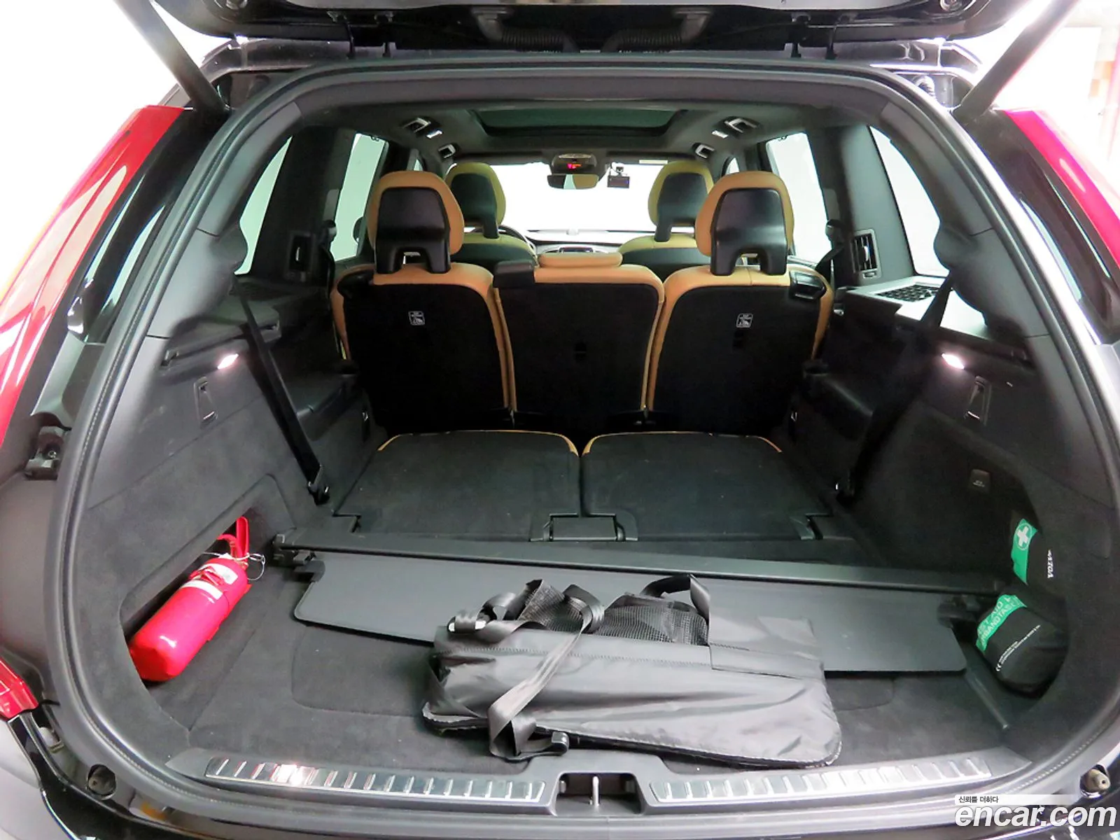 Volvo XC90 2021 — 19