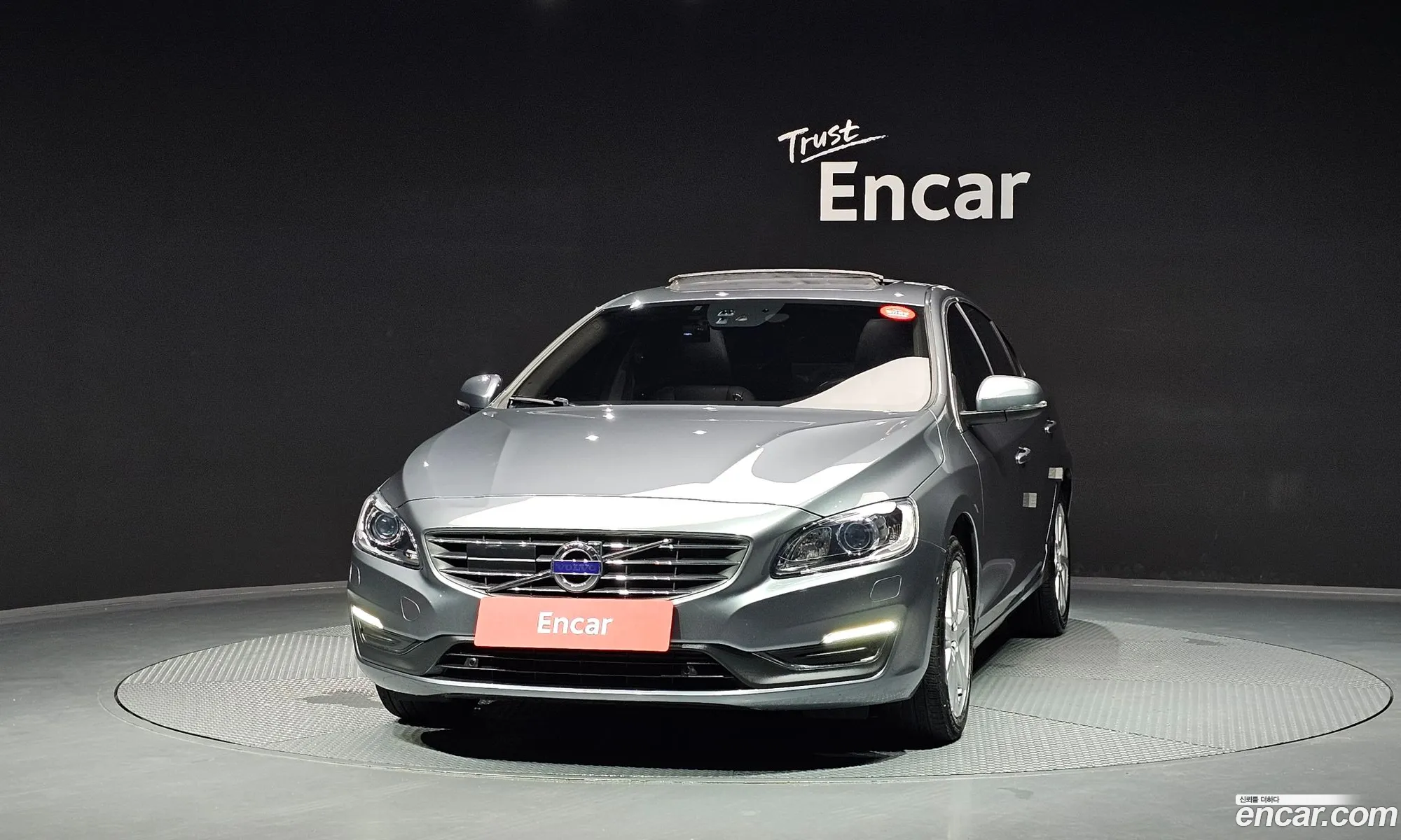Volvo S60 2018 — 3
