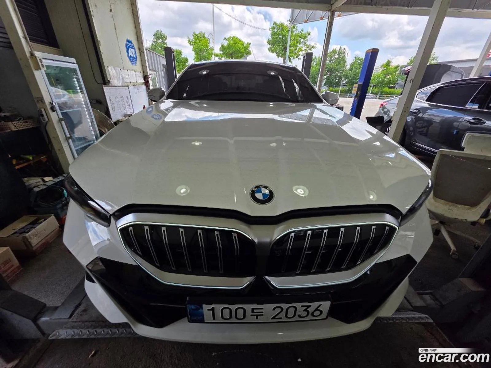 BMW 5 Series 2025 — 3